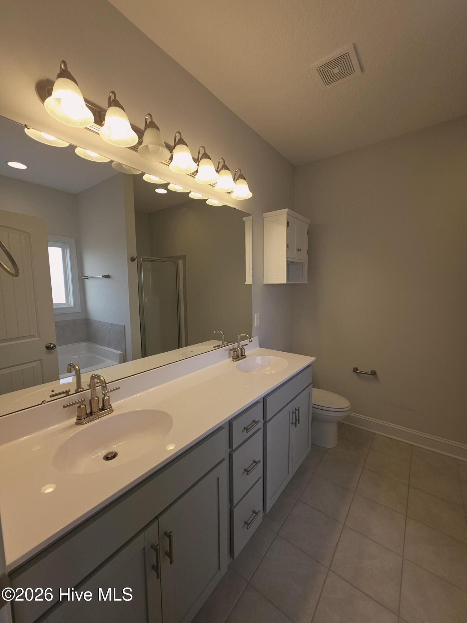 100544481 | Photo 20