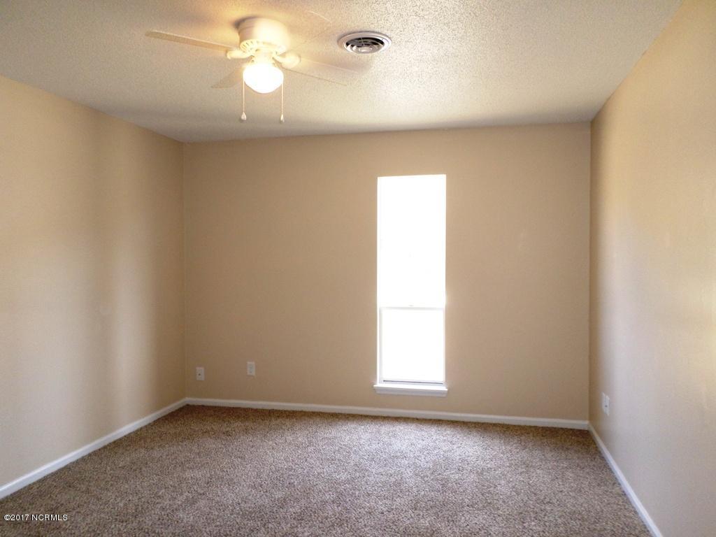 100546667 | Photo 12