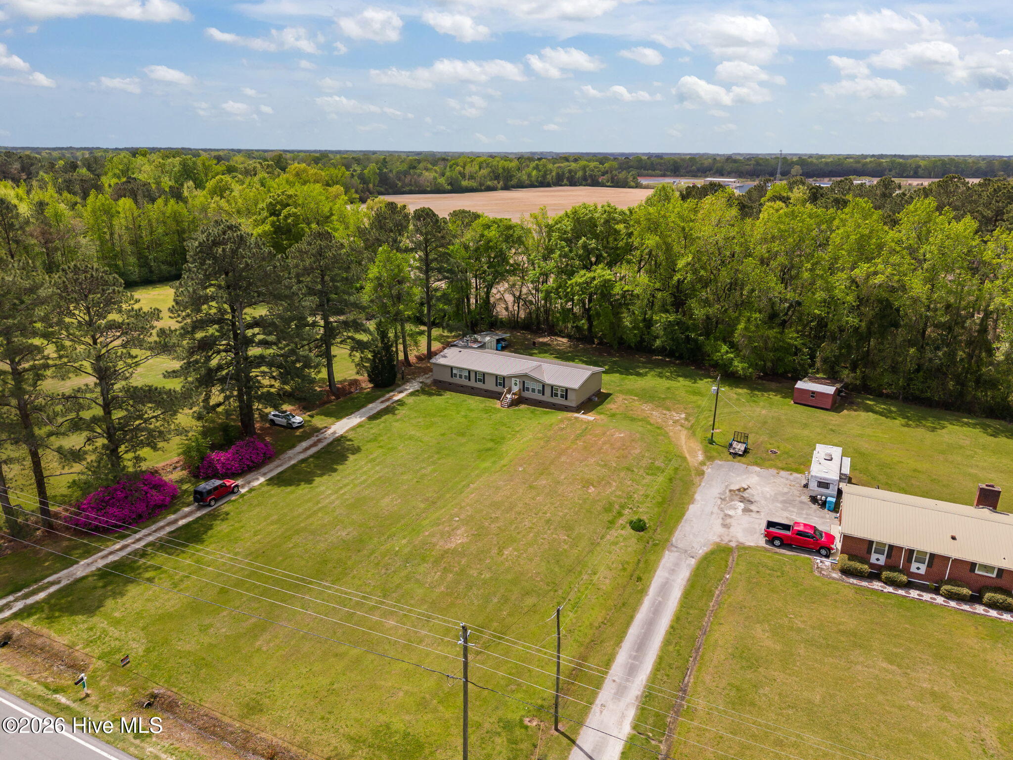 100566211 | Photo 46