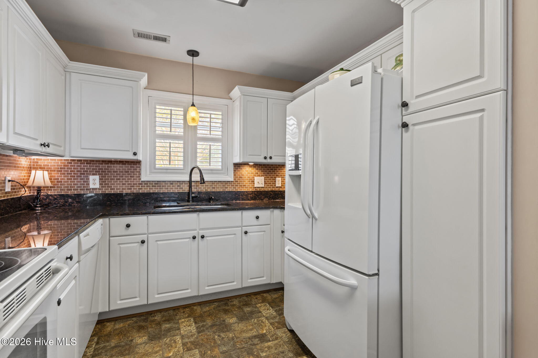1202 Cedarwood Village,Morehead City