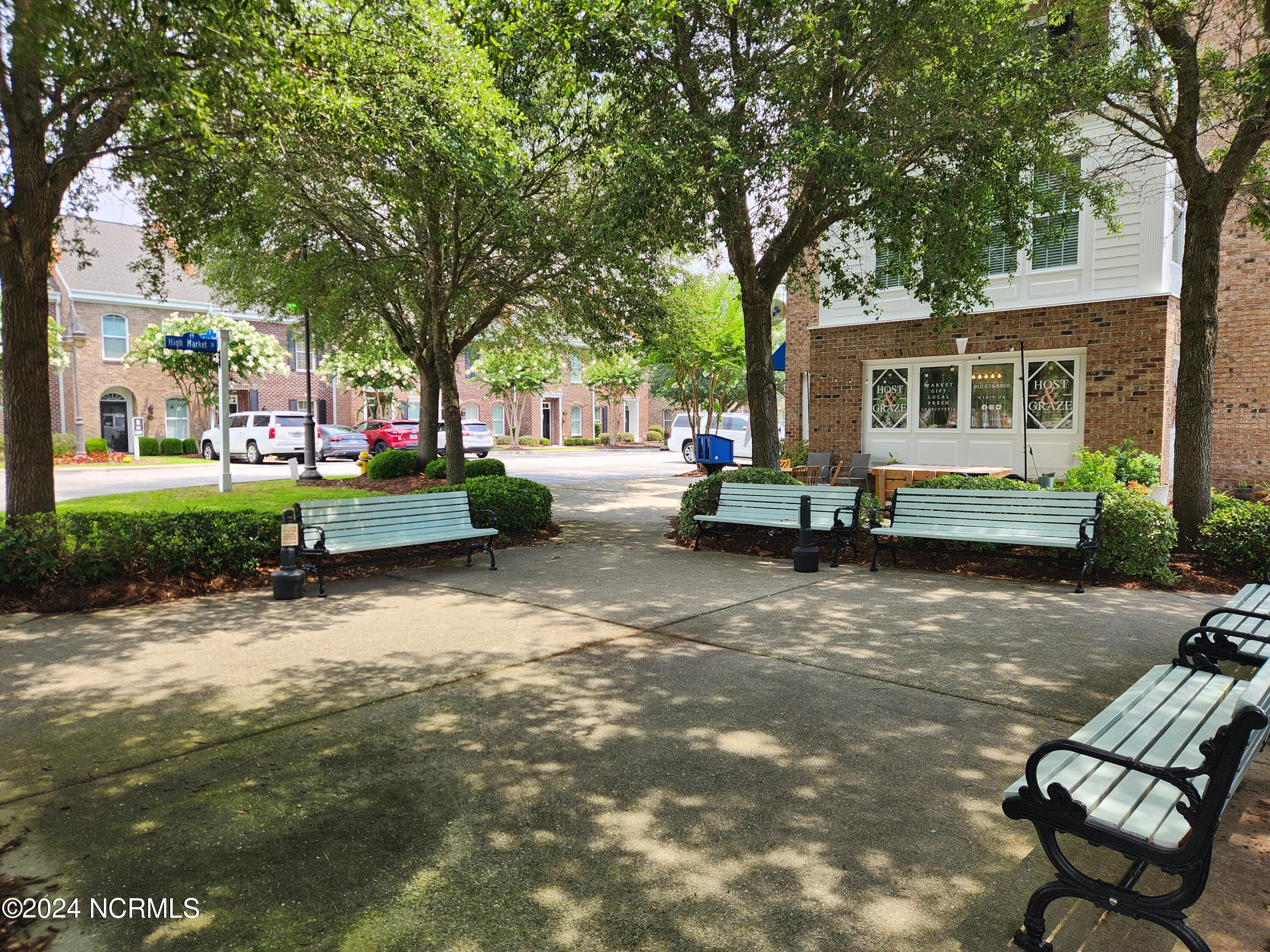 100517924 | Photo 23