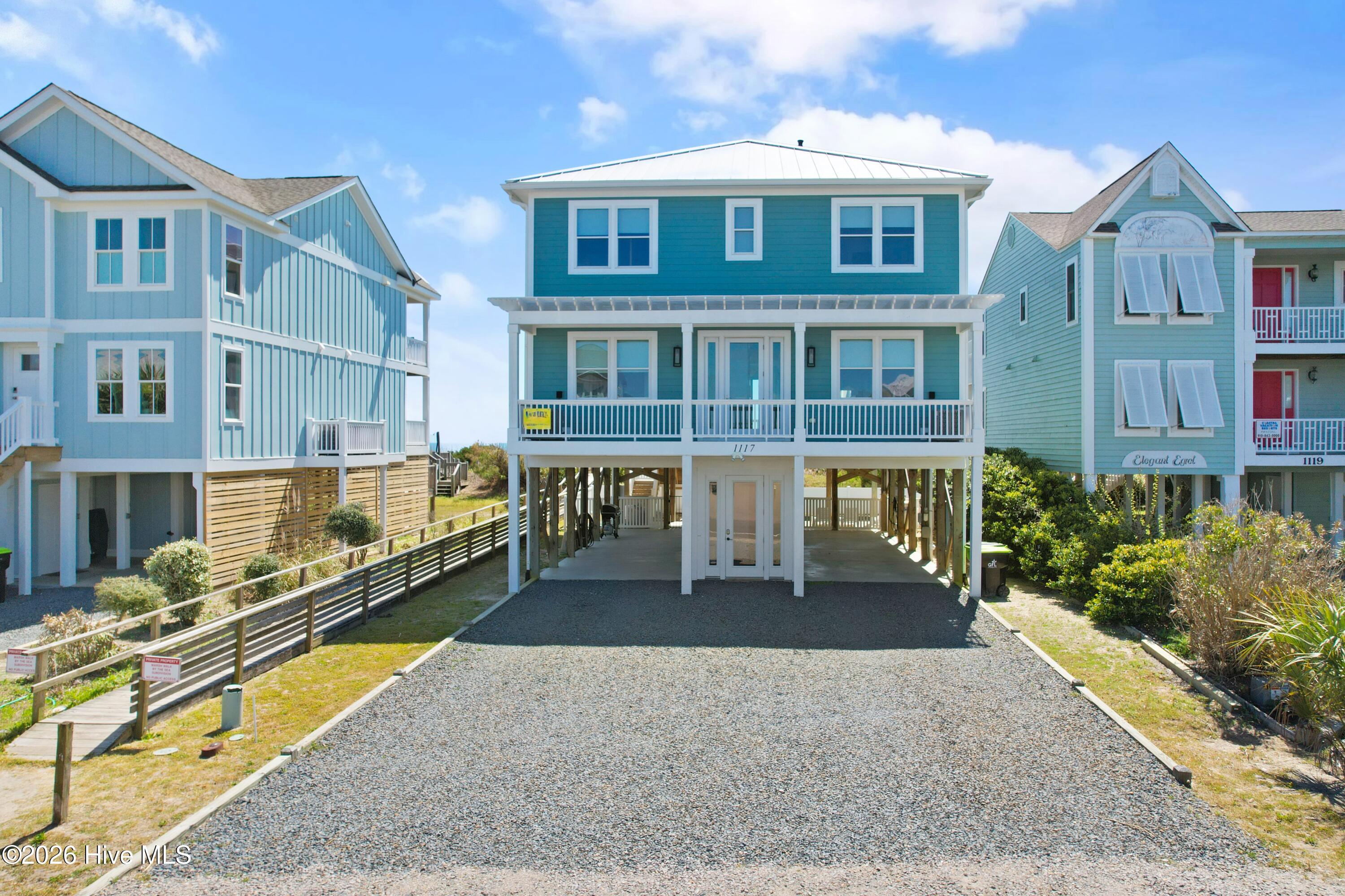 100564147 | Photo 60