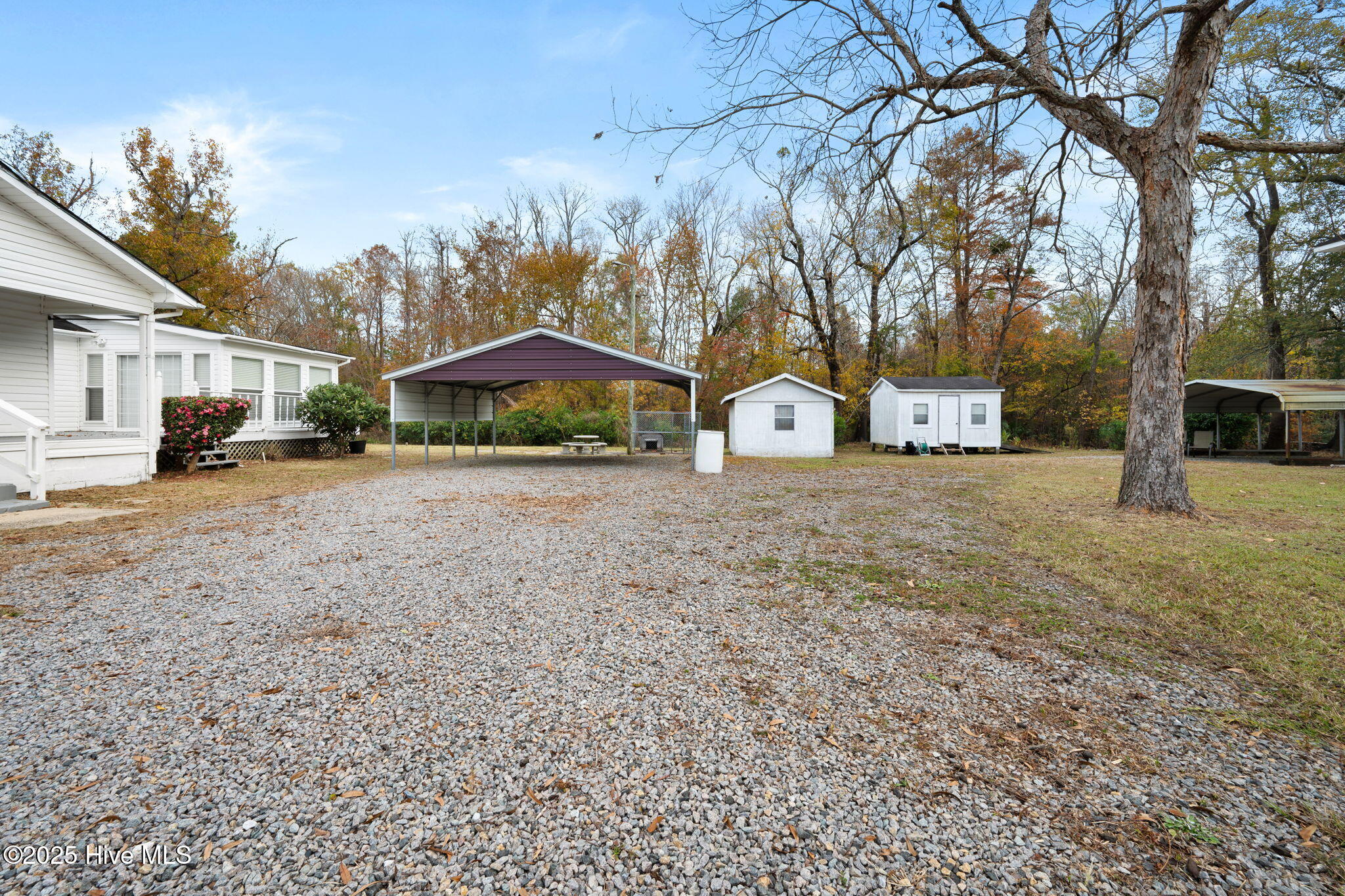 100543210 | Photo 29