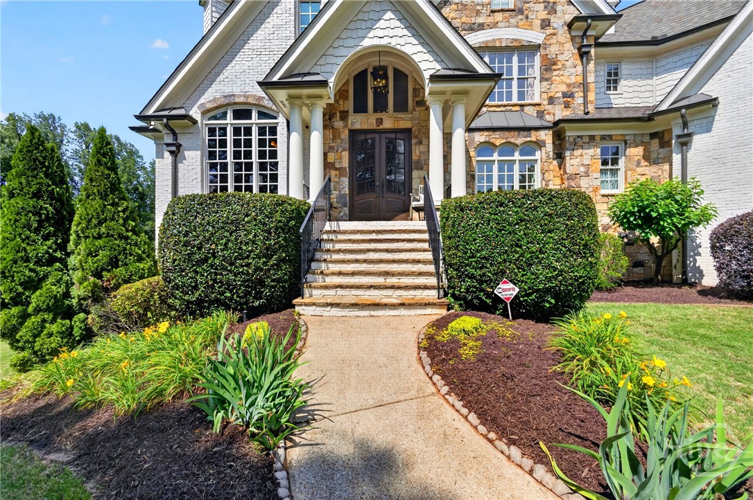 3rd image of 1123 Dee Kennedy Rd, Auburn, GA 30011 | MLS# CL355031