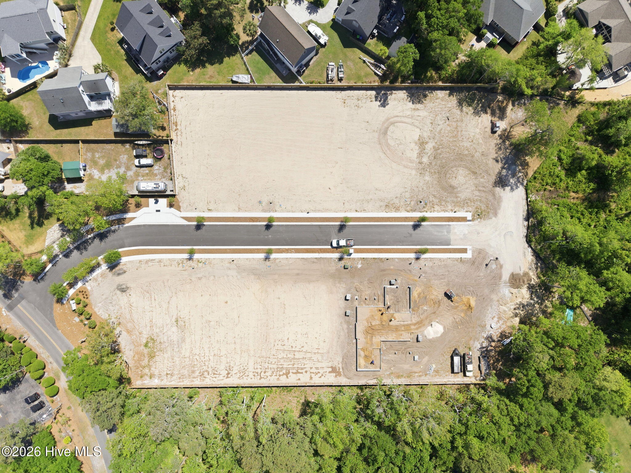 100560750 | Photo 13