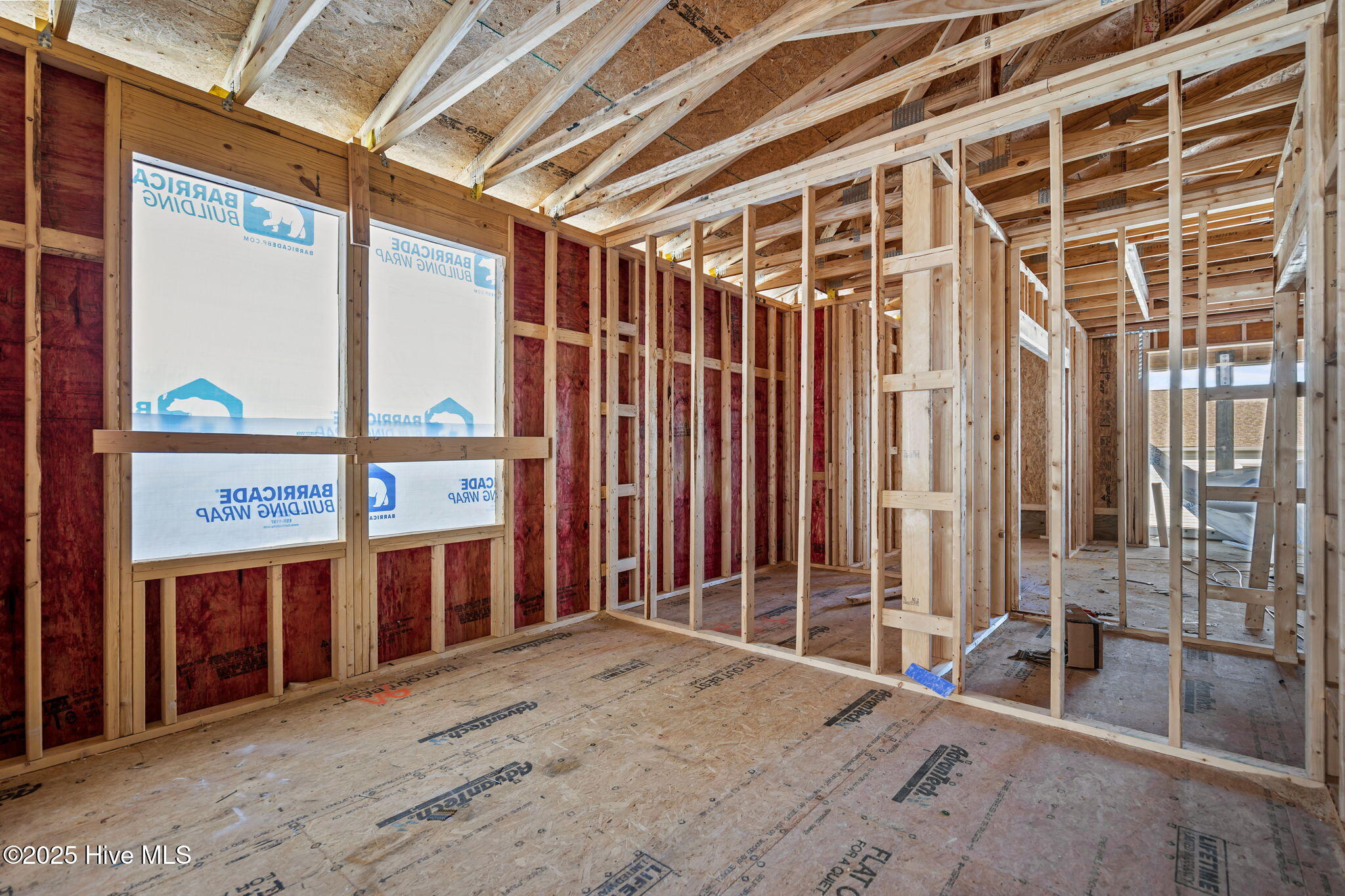 100547046 | Photo 10