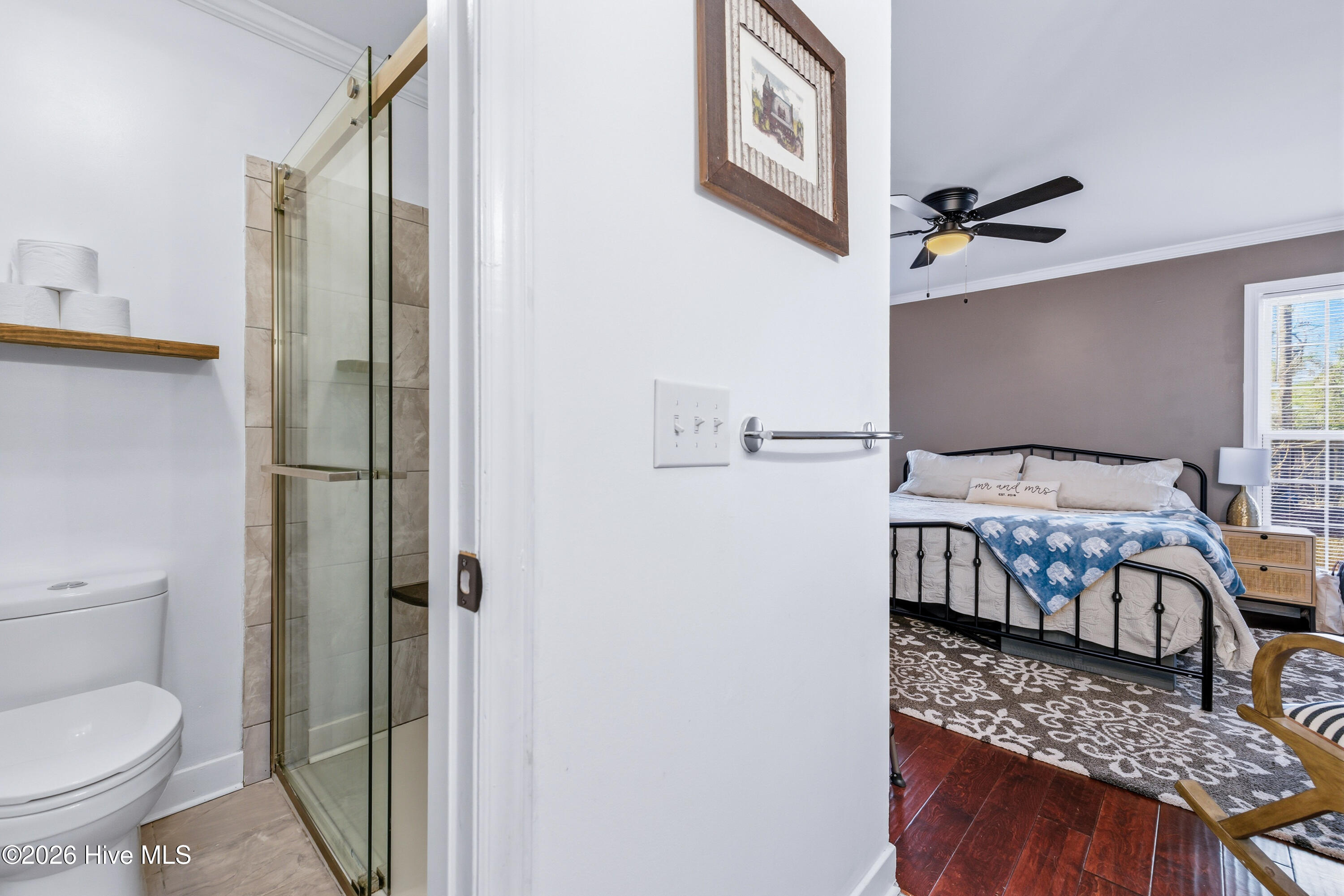 100555123 | Photo 21