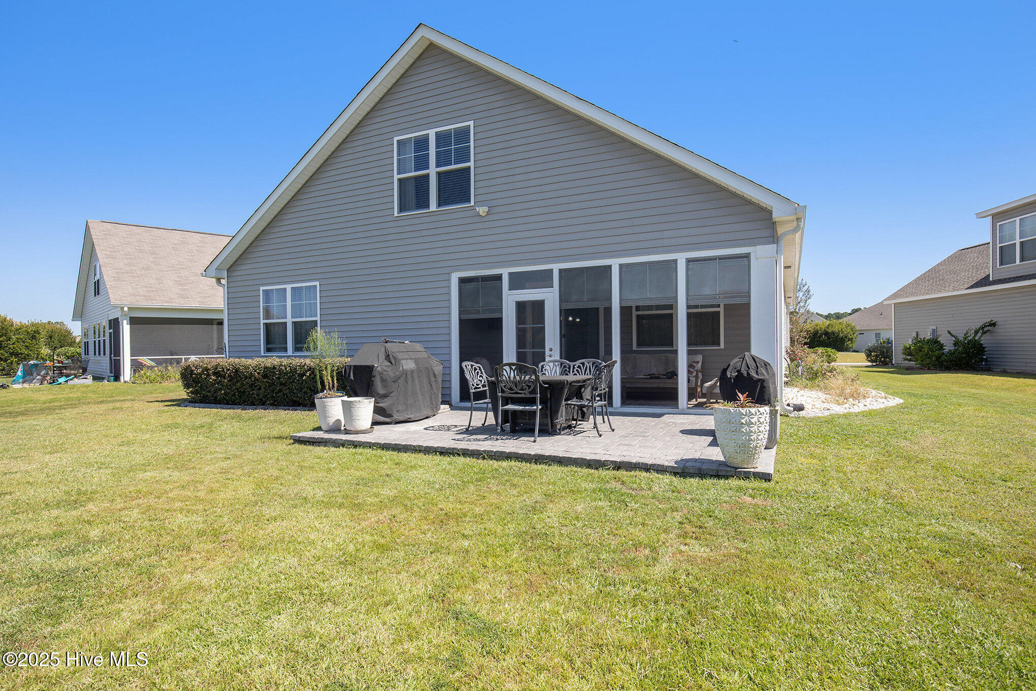 100529053 | Photo 38