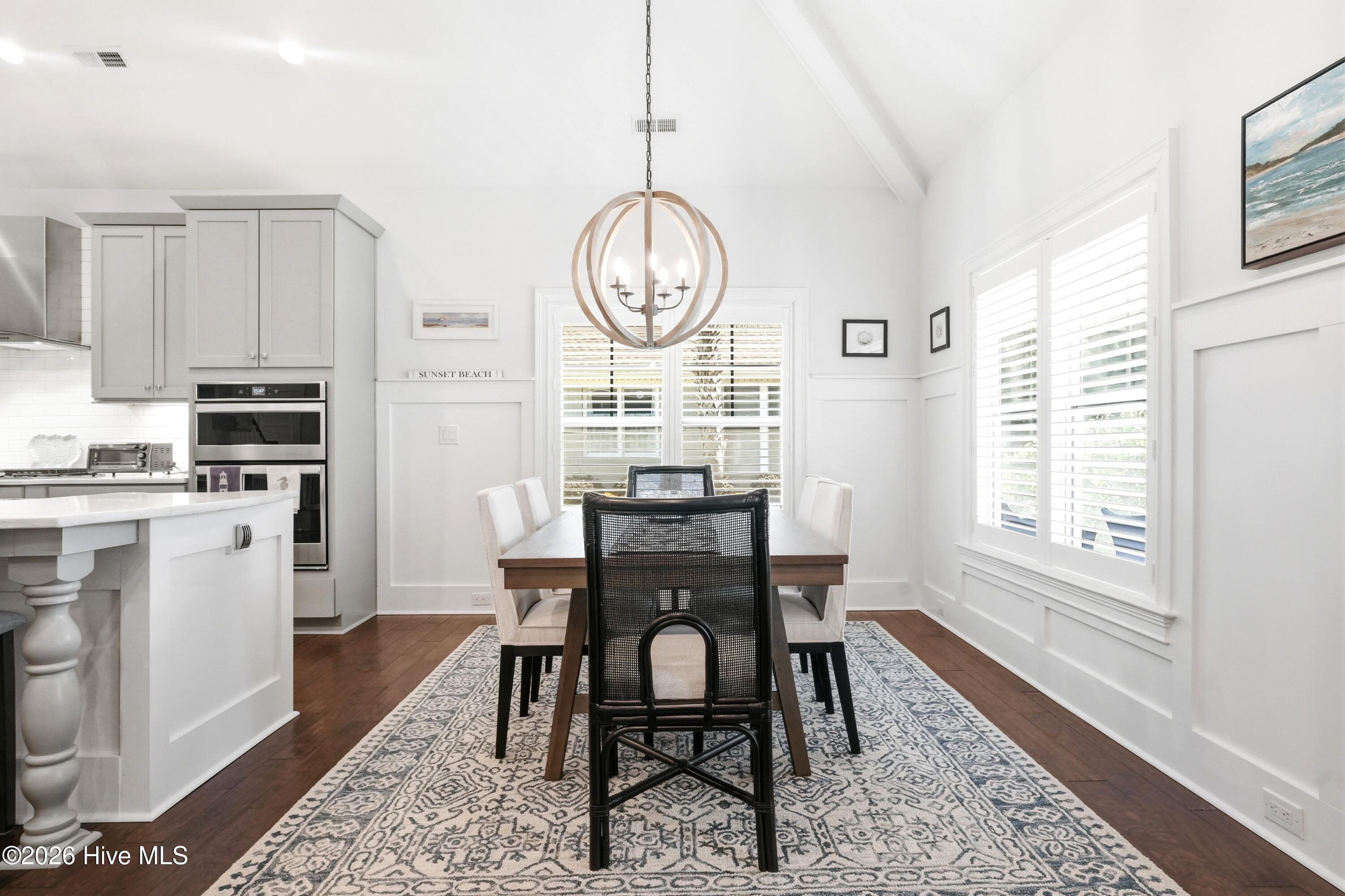 100561923 | Photo 20