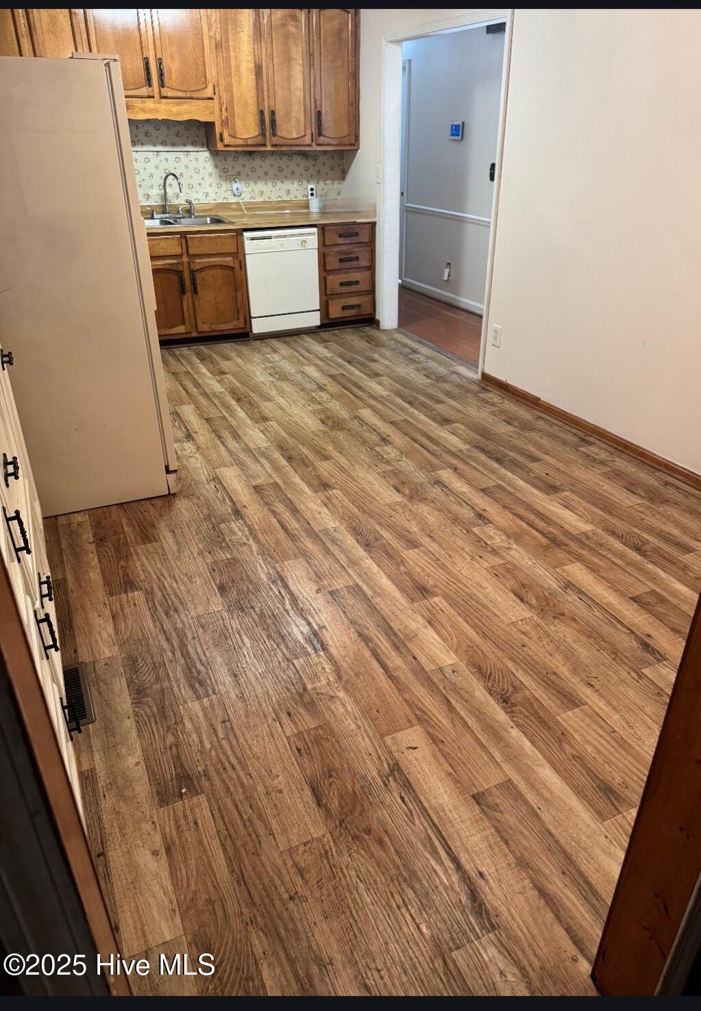 Screenshot_20250909_161731_Messages