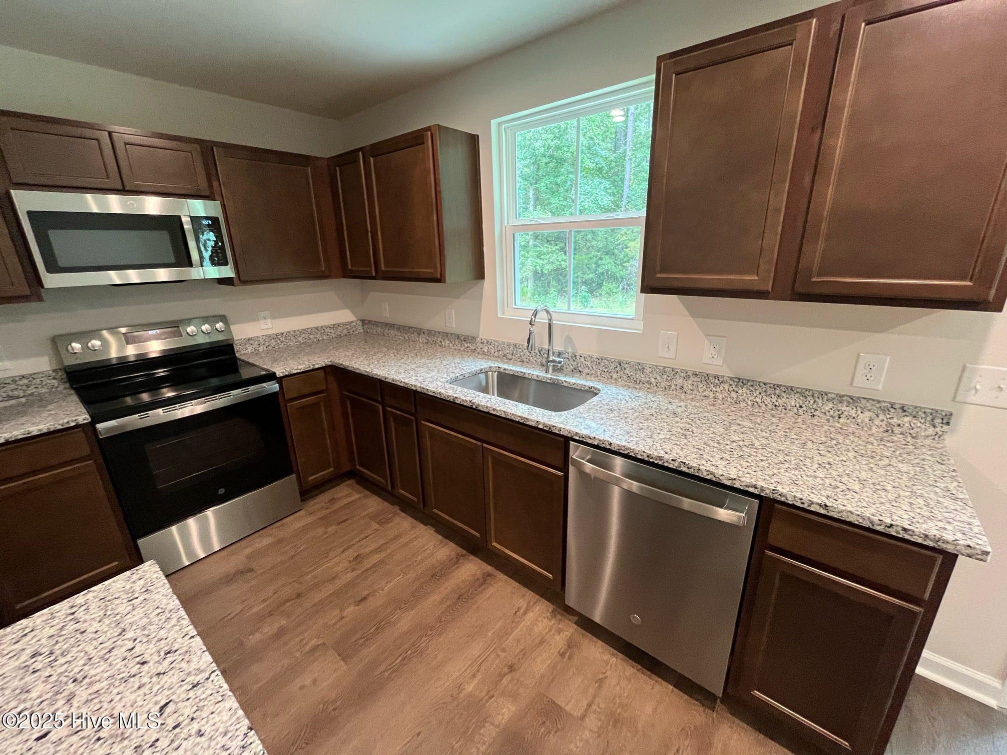 1085 Sharron Creek Drive, Shallotte, NC 28470 – photo 18: 000021
