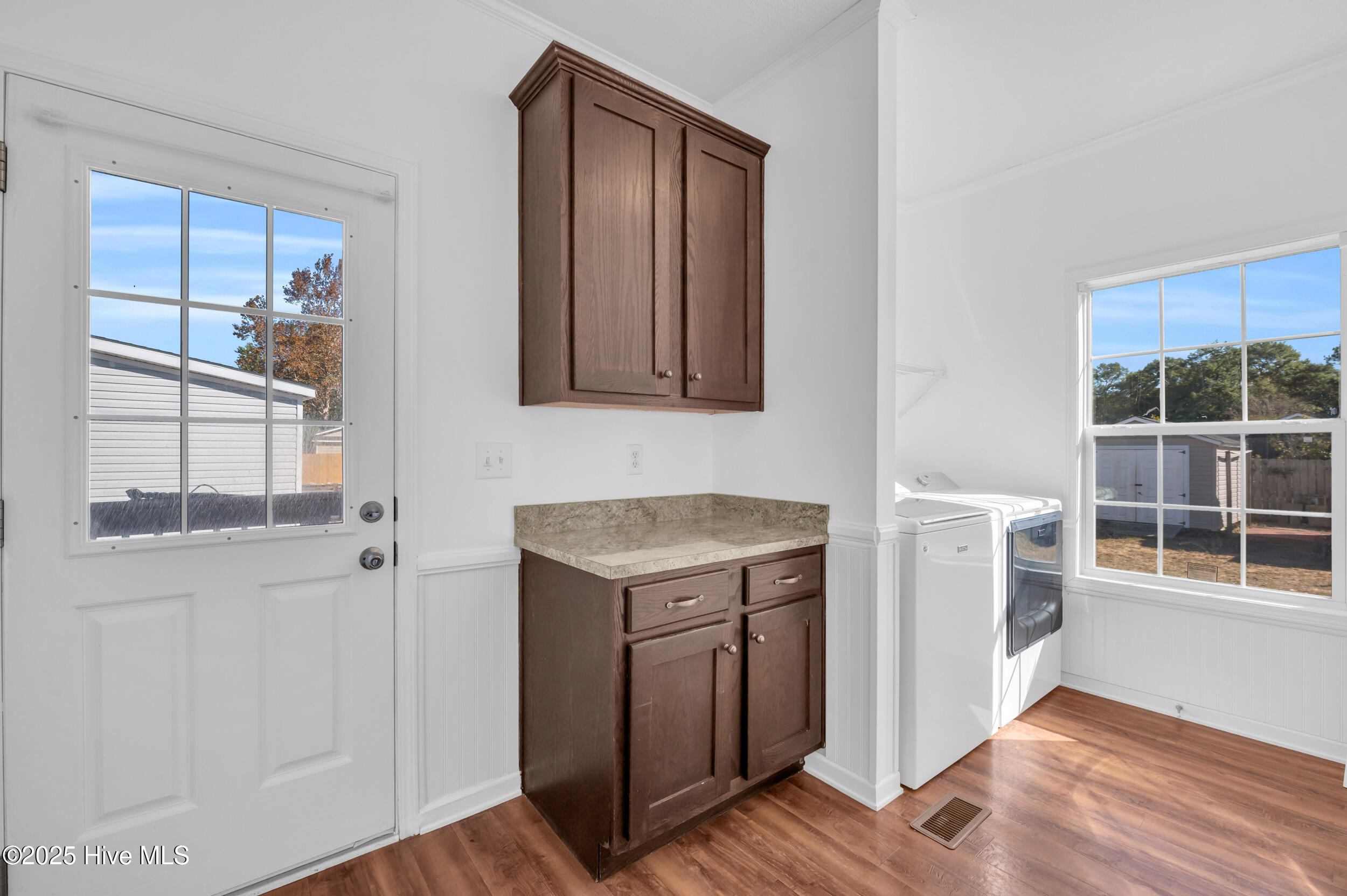 100539826 | Photo 27