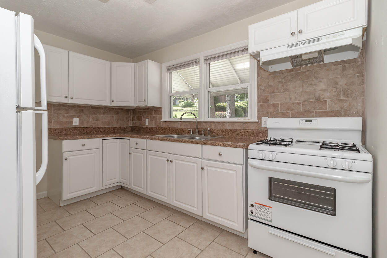 2709 HAZEL ST MLS-7487