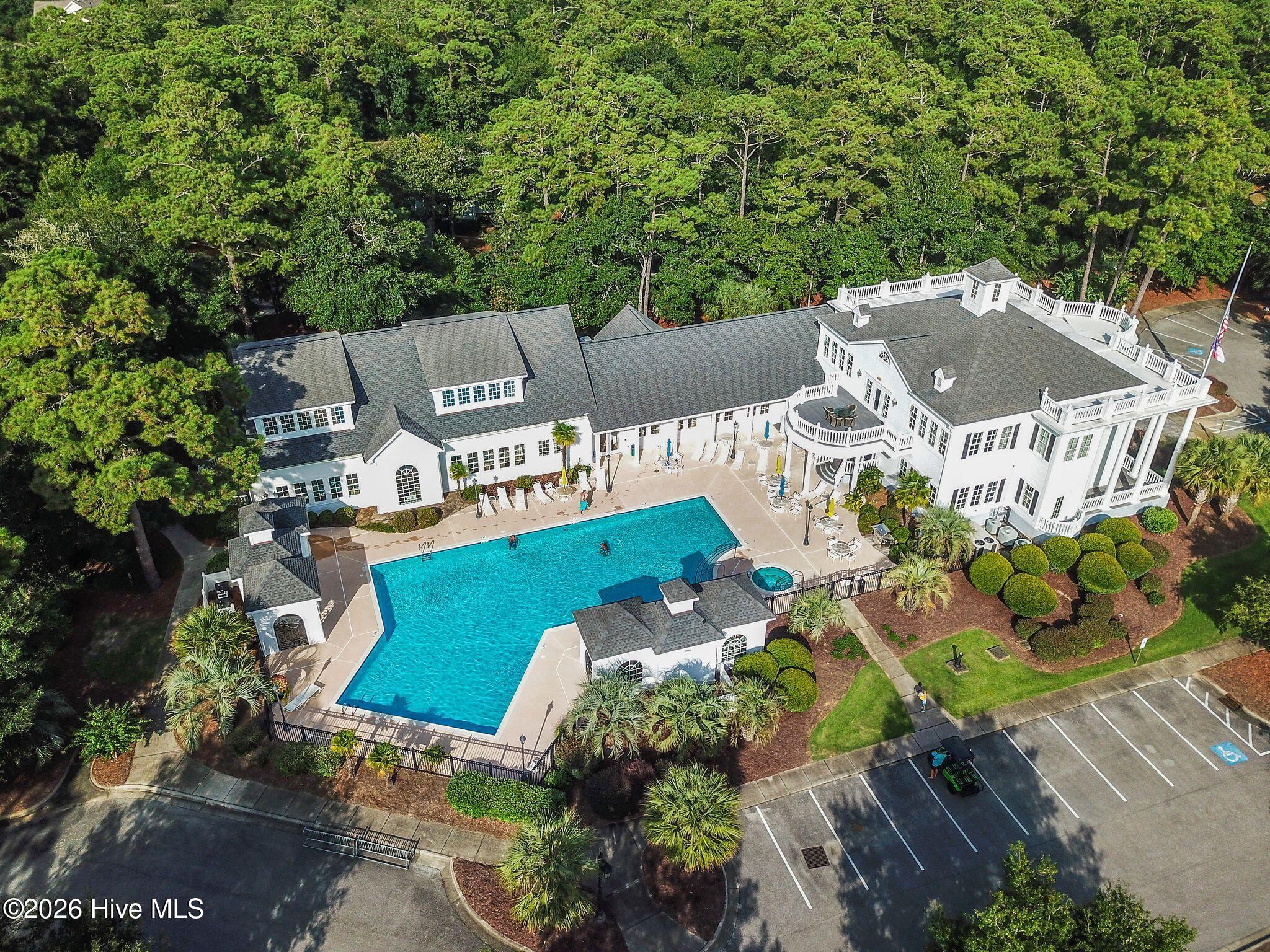 100562202 | Photo 23