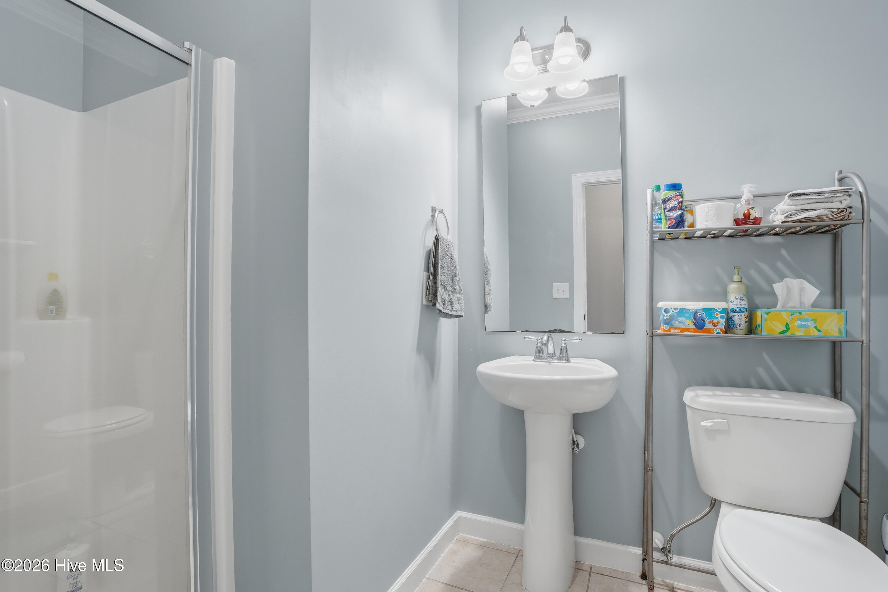 100564087 | Photo 15