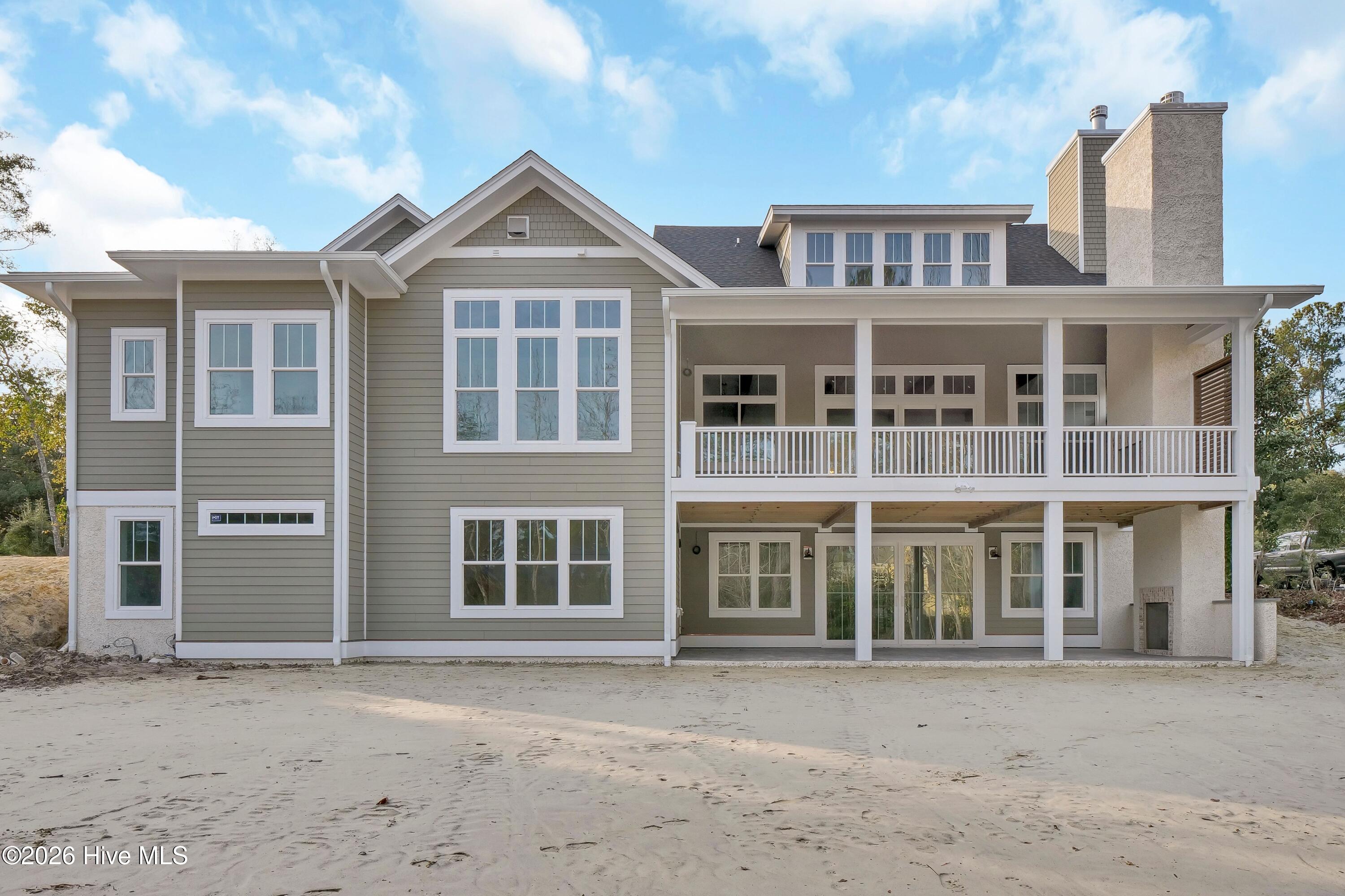 100553648 | Photo 58