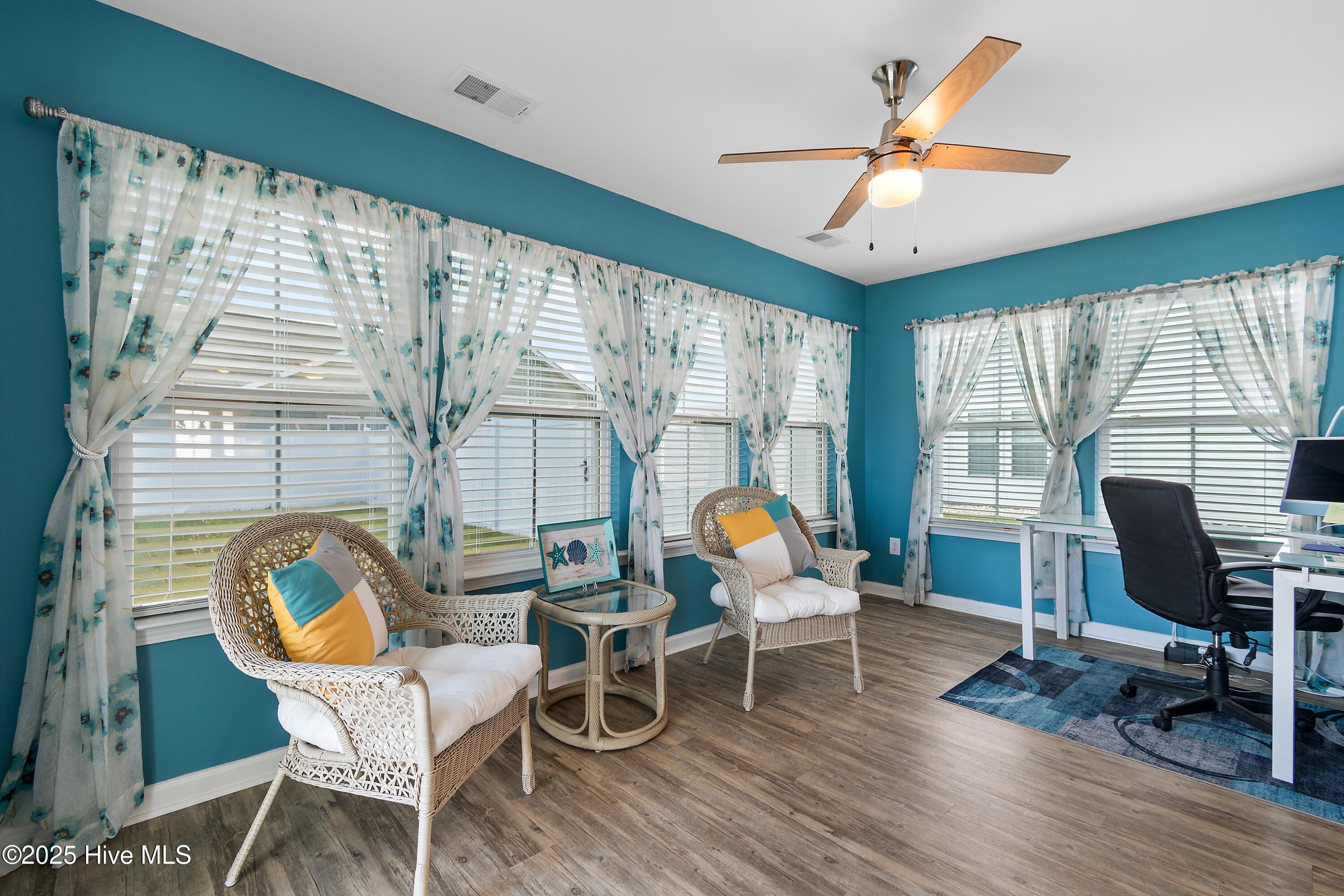 100535031 | Photo 34