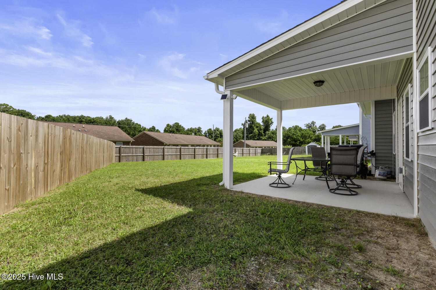 100519985 | Photo 28