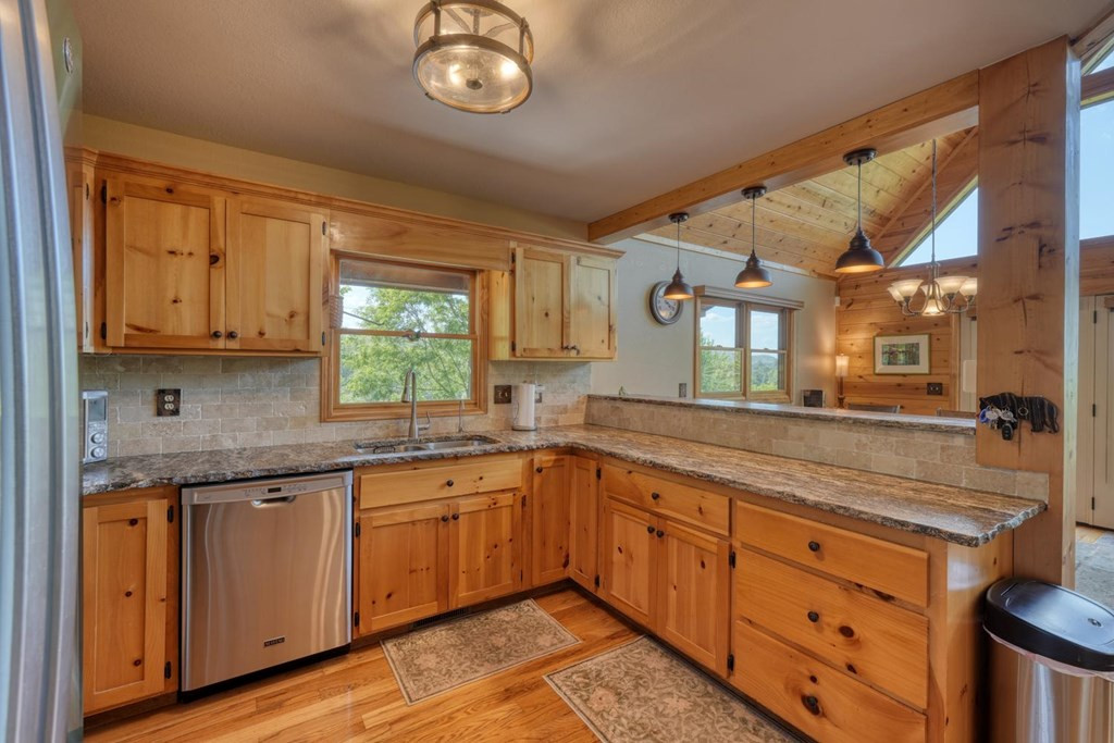 249 Buck Ridge Drive, Murphy, NC 28906 Listing Photo  24