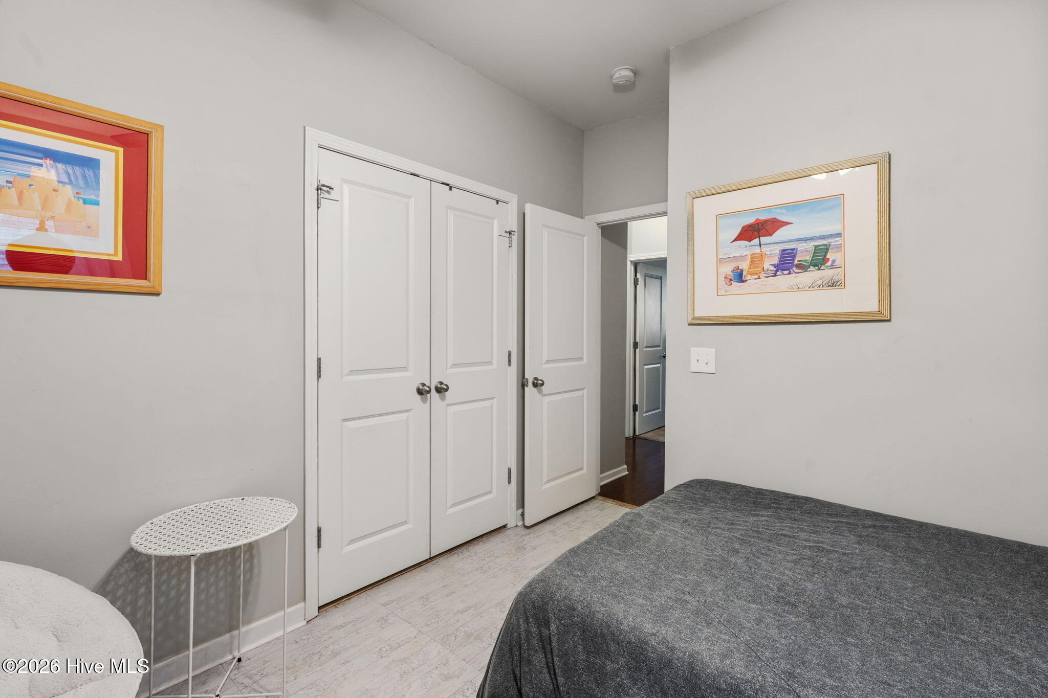 100557369 | Photo 18