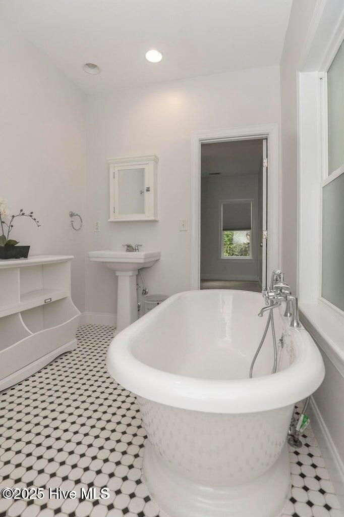 100534636 | Photo 13