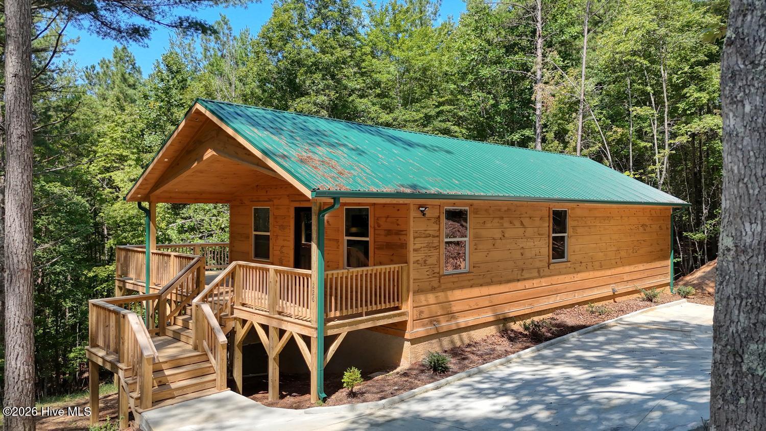 Photo 1 of Single family home for sale at 226 Choctaw Ridge Trl, Murphy, NC 28906 | MLS# 100602245 | Listing updated on 2026-09-09