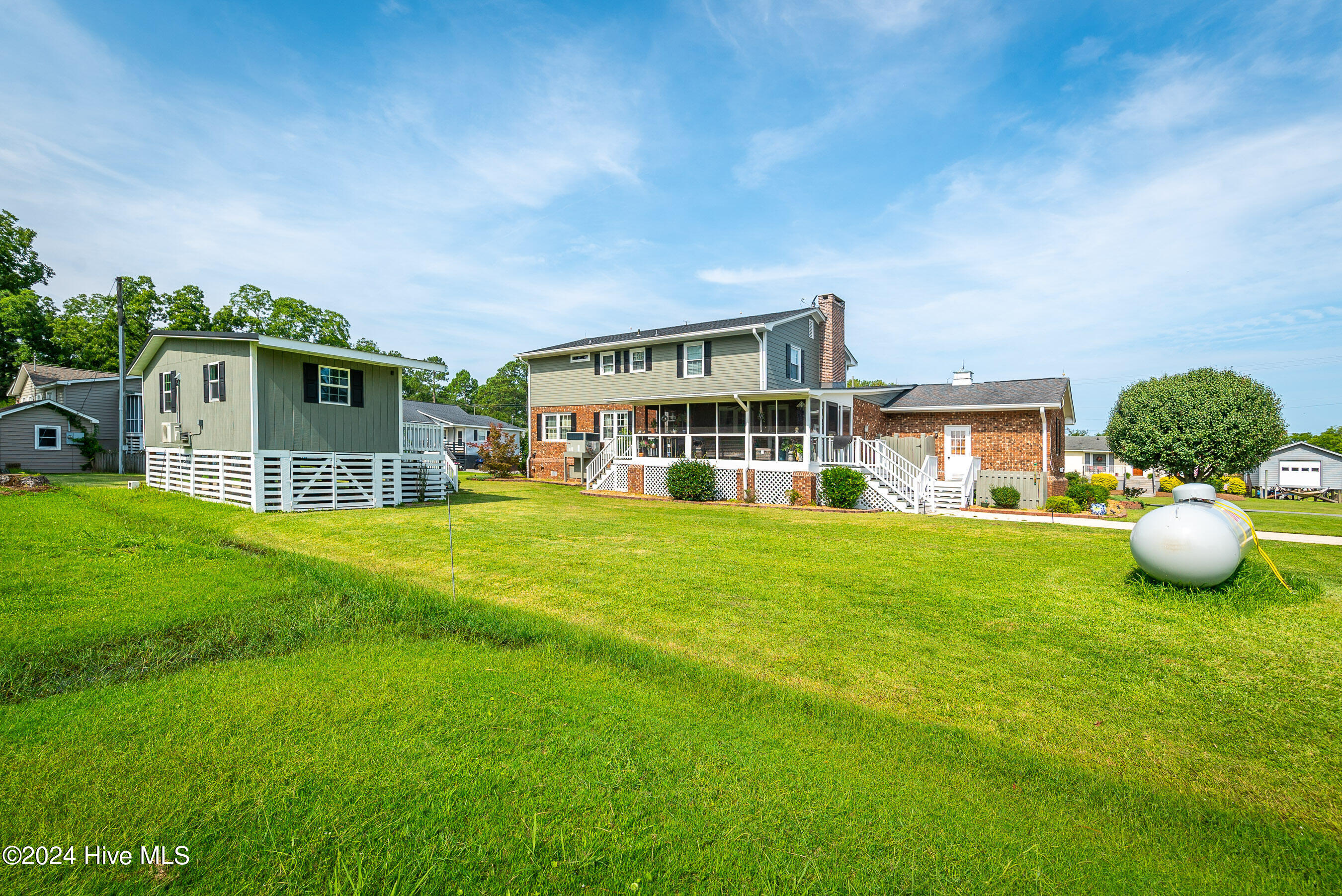 20240606 MLS L_Stancil 552 Lamont St Bel