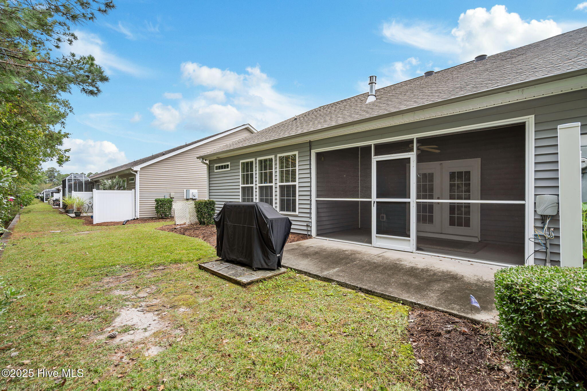 100538741 | Photo 45