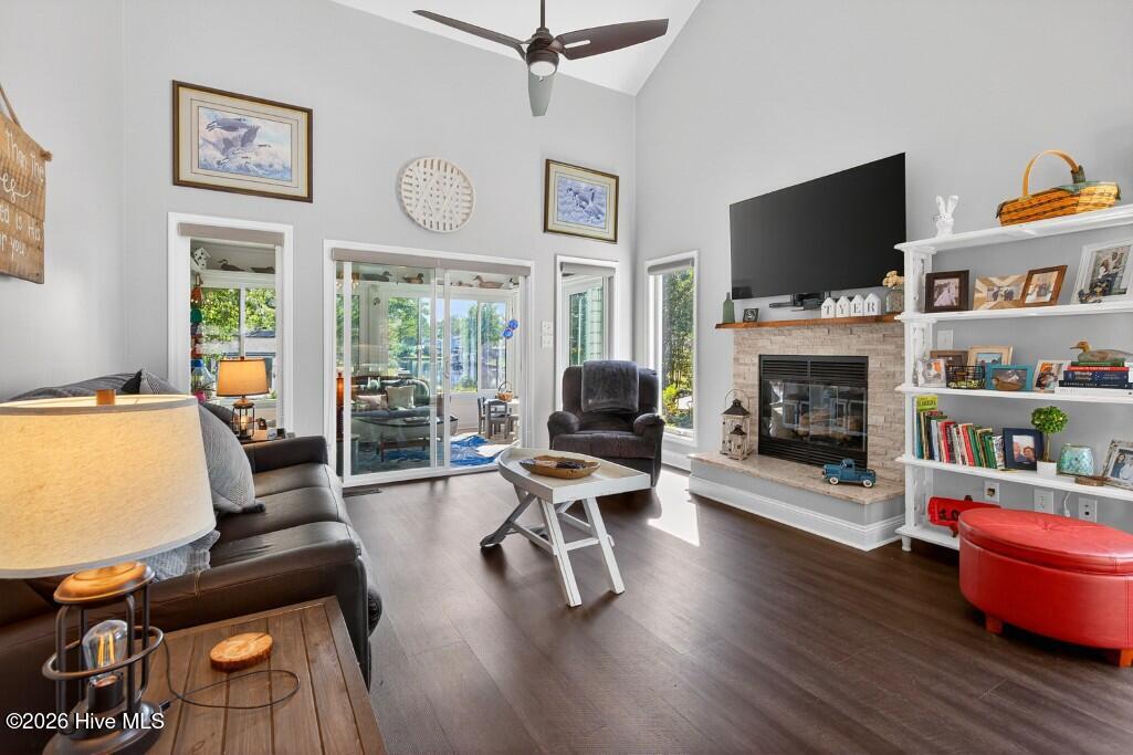 312 Channel Run Drive, New Bern, NC, 28562