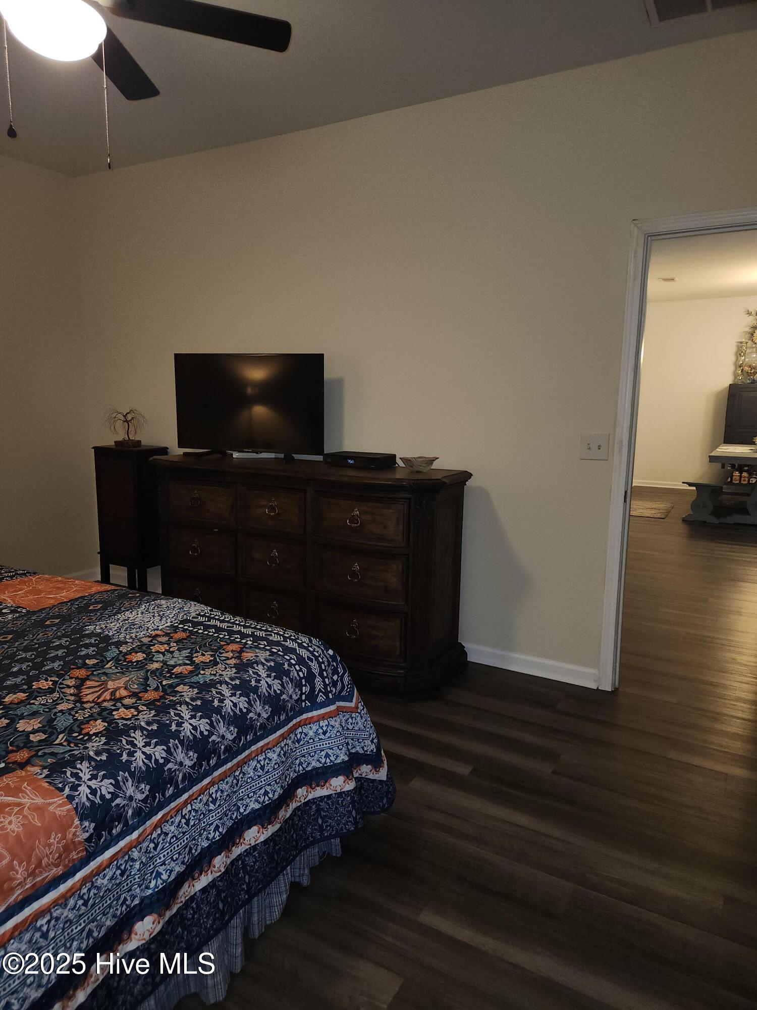 100539235 | Photo 18