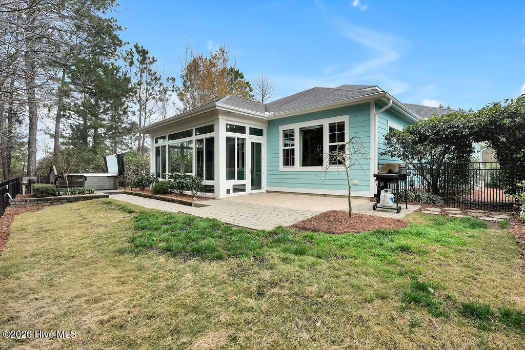 100558755 | Photo 38