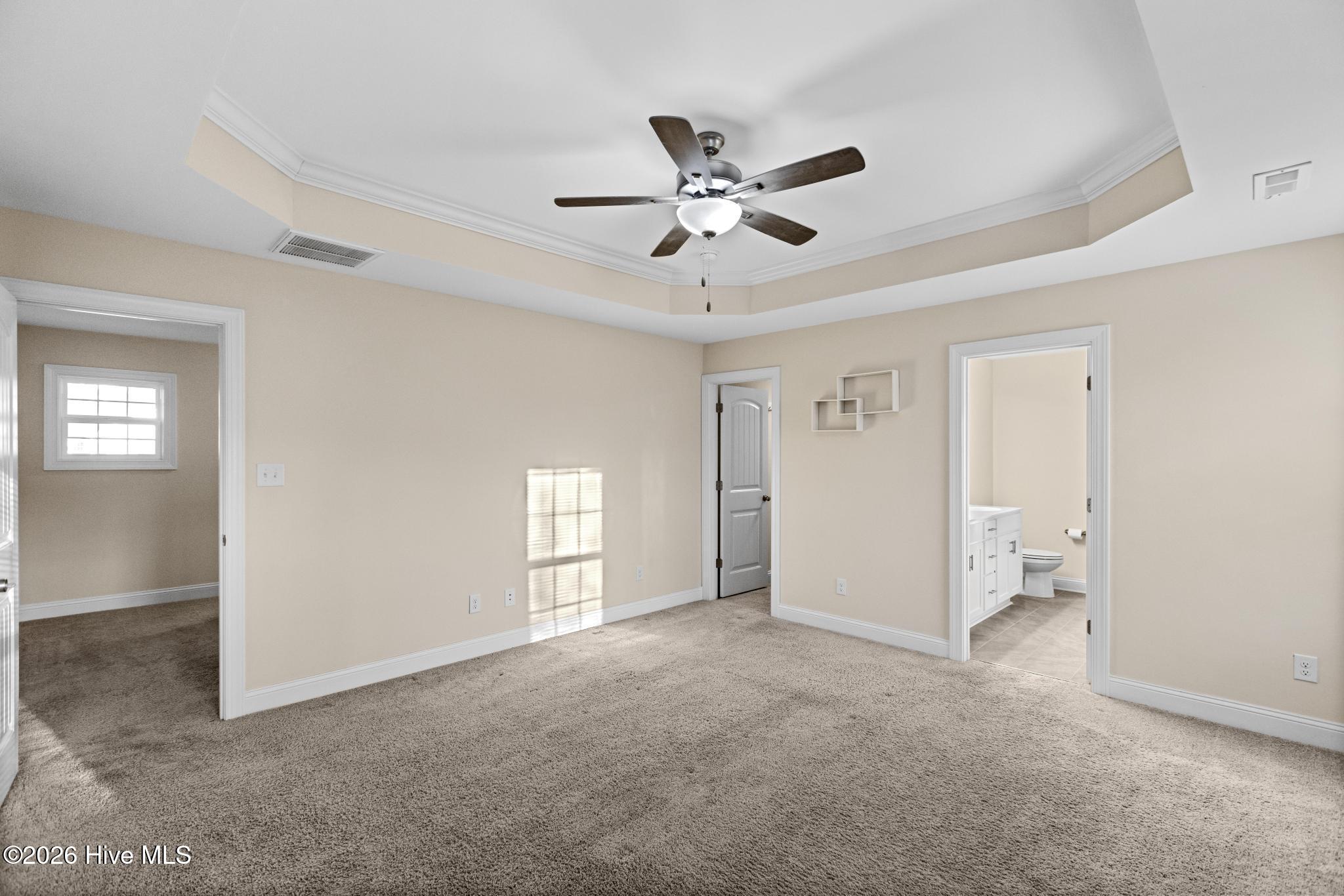 100560656 | Photo 17