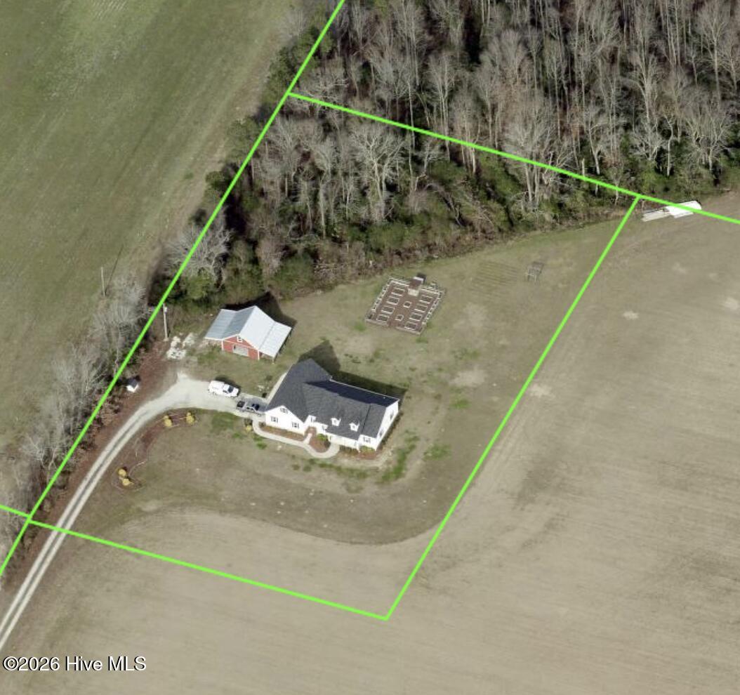 100556913 | Photo 58