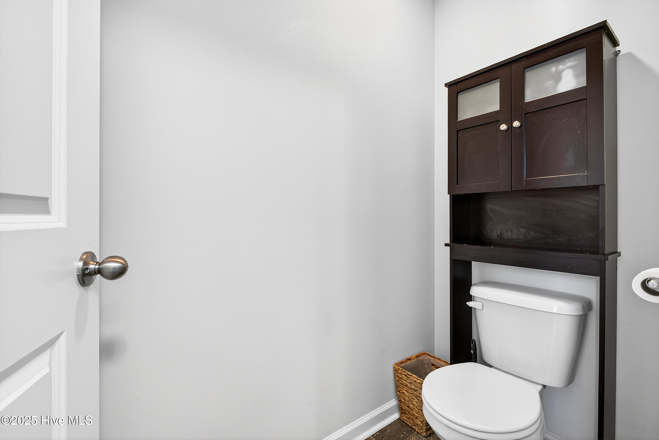 100539677 | Photo 21