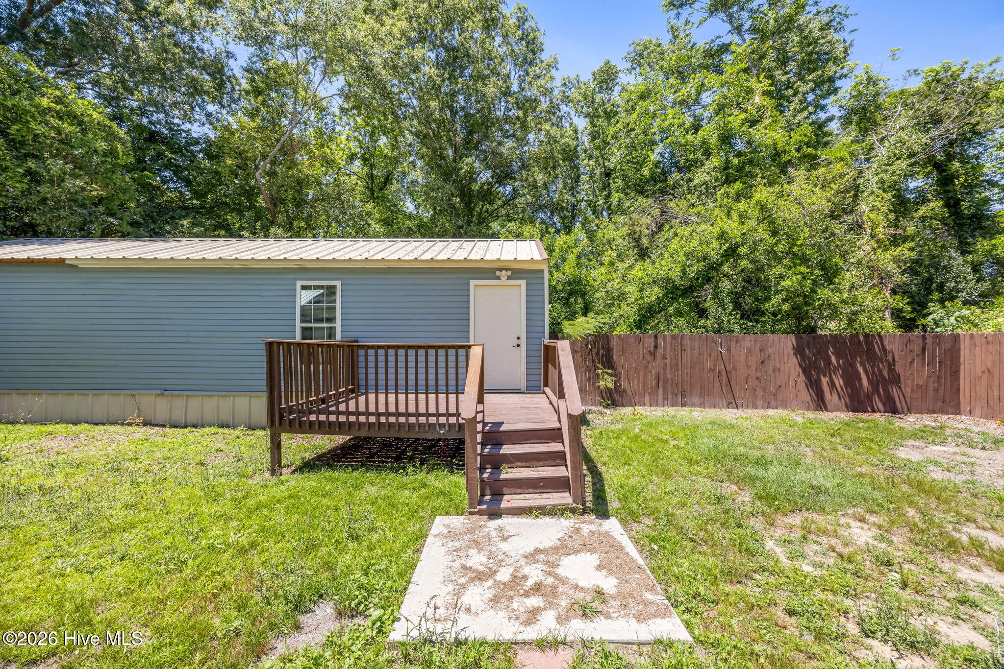 41-web-or-mls-1917 Haynie Drive-11