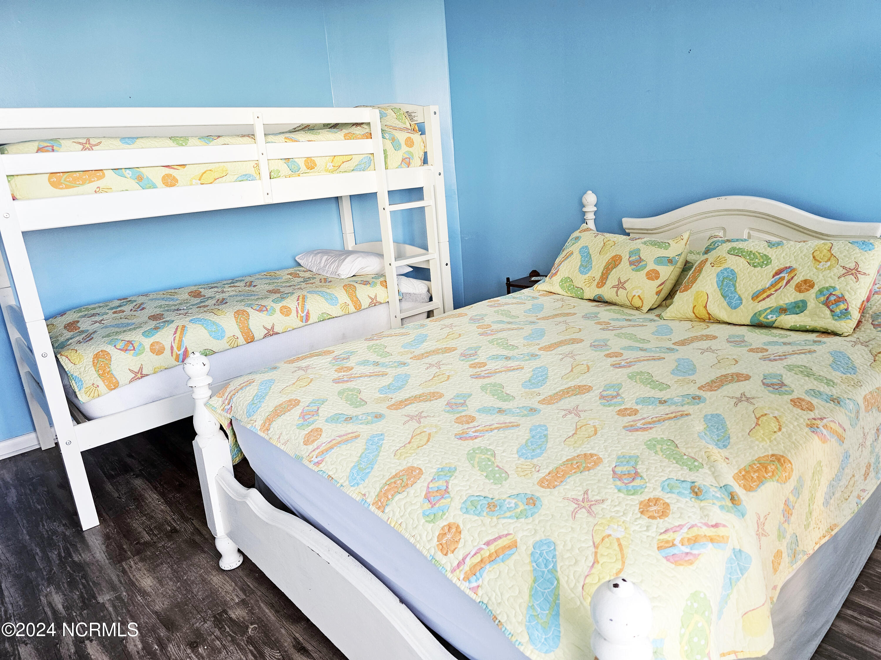 100433056 | Photo 16