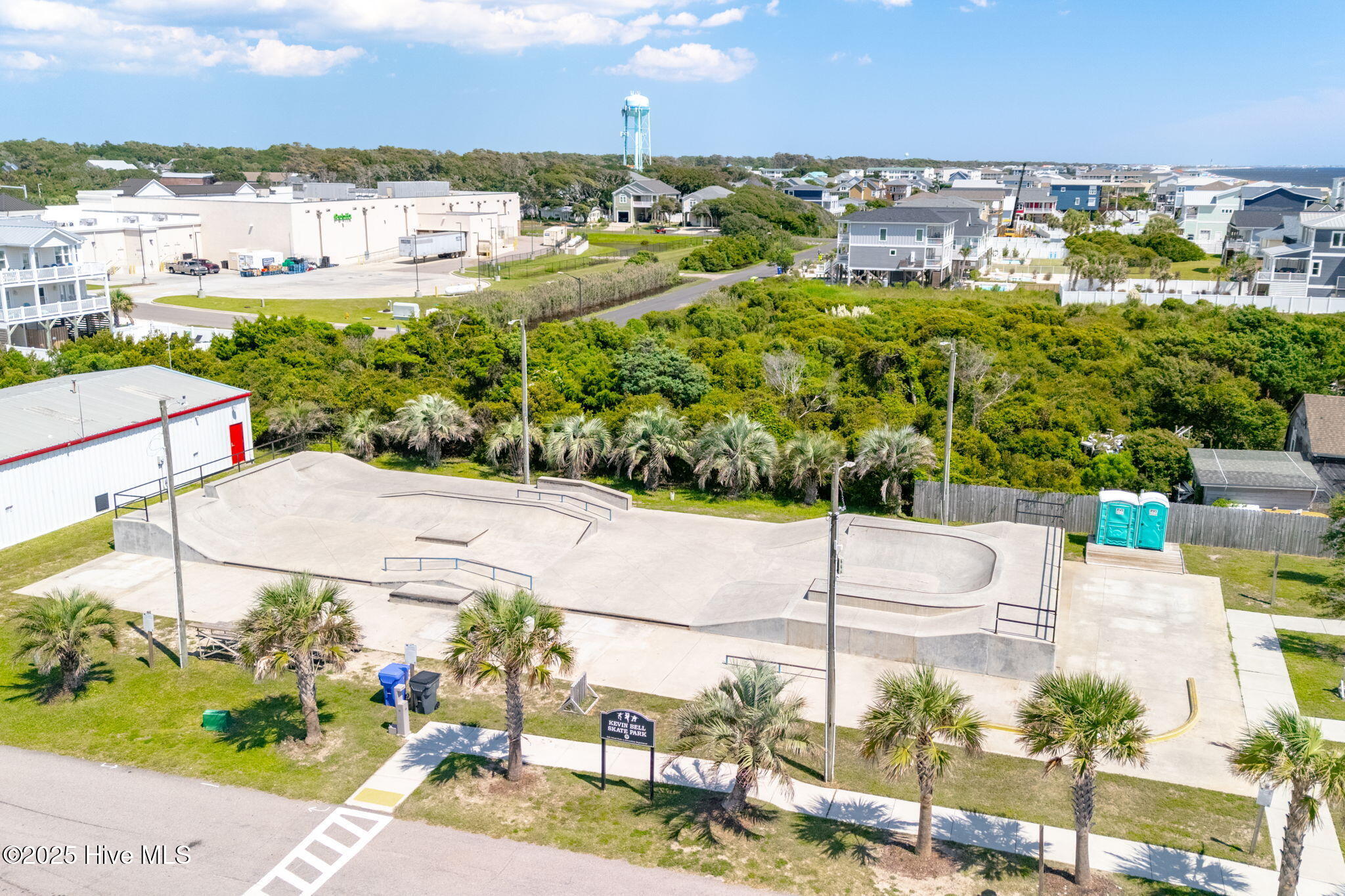 100532717 | Photo 60