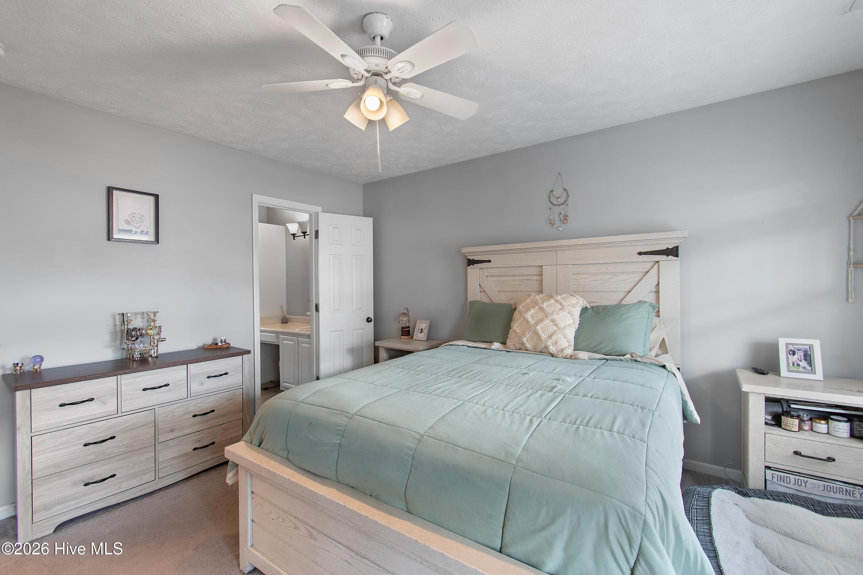 100557511 | Photo 20