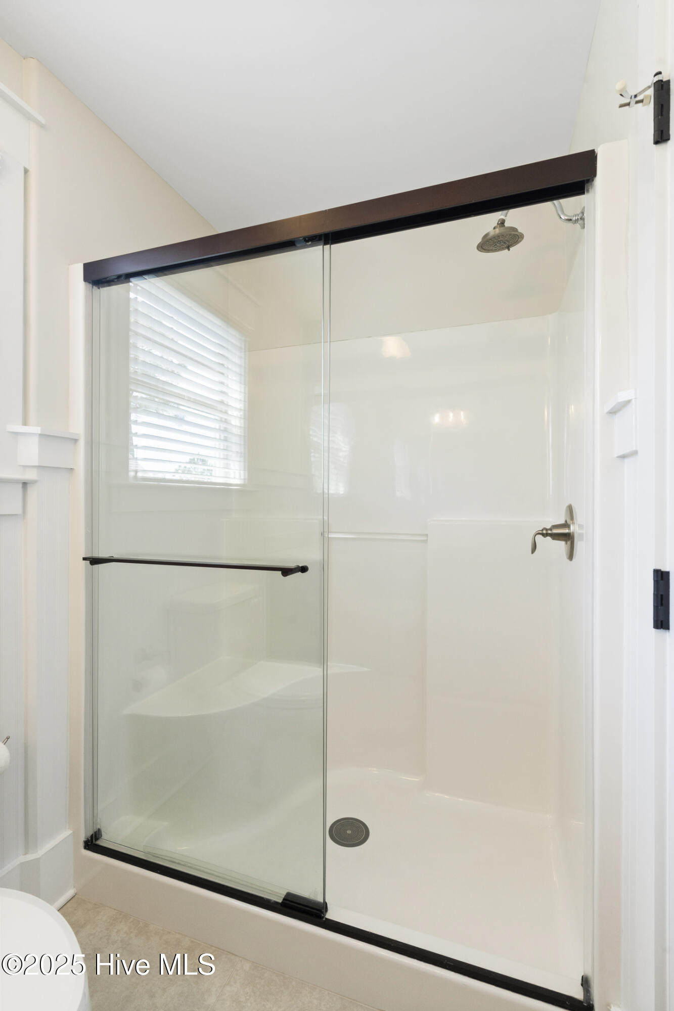 100497870 | Photo 29