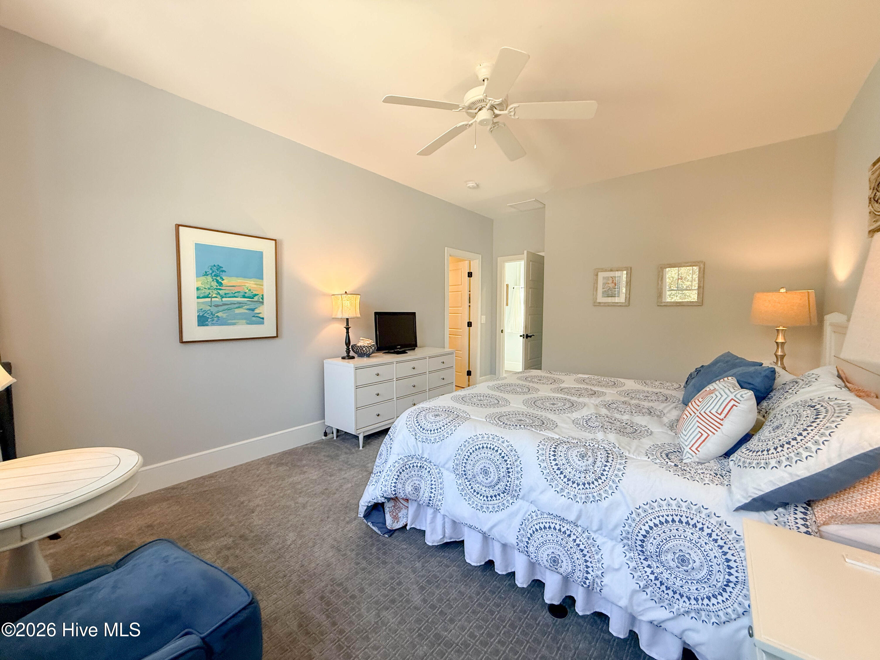 100559025 | Photo 52