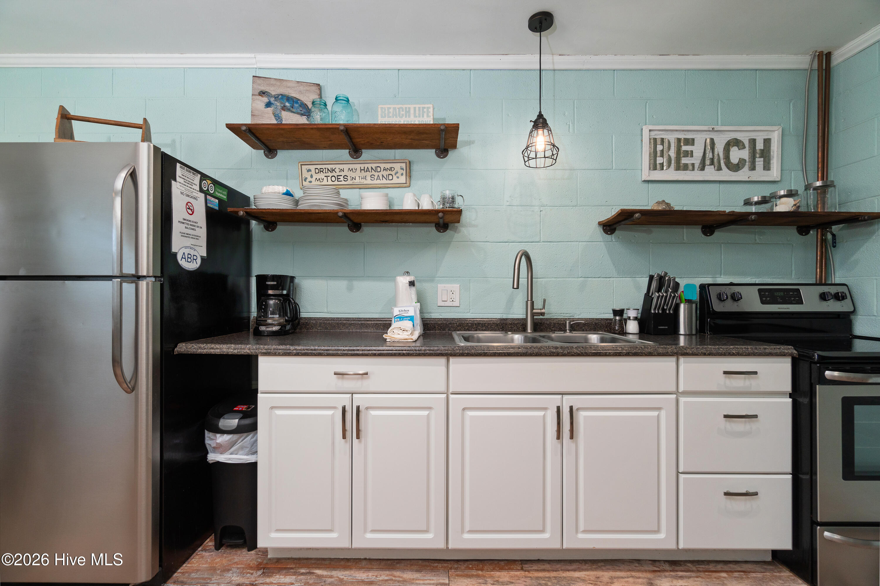 207 E Terminal Boulevard,Atlantic Beach