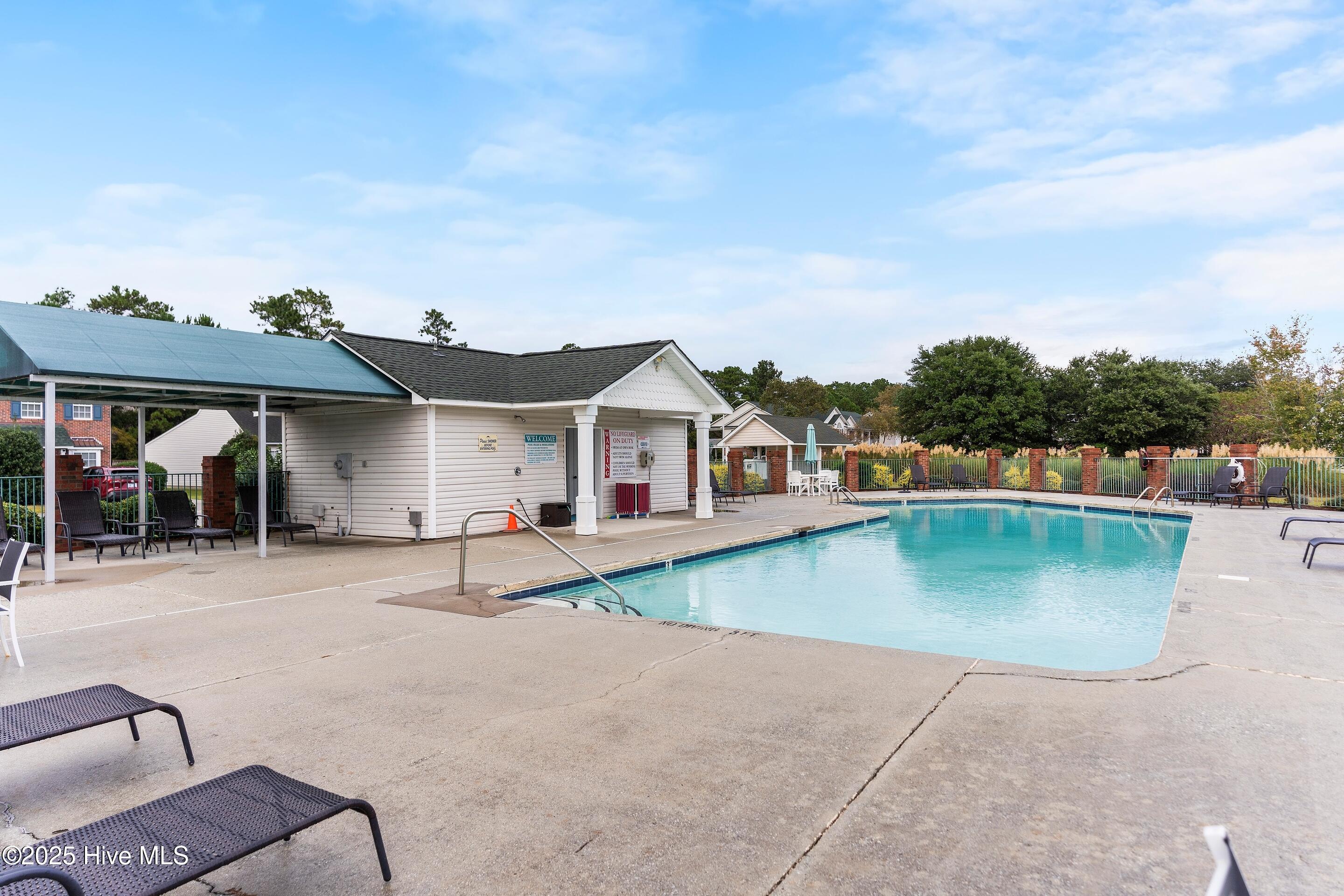 100527871 | Photo 39