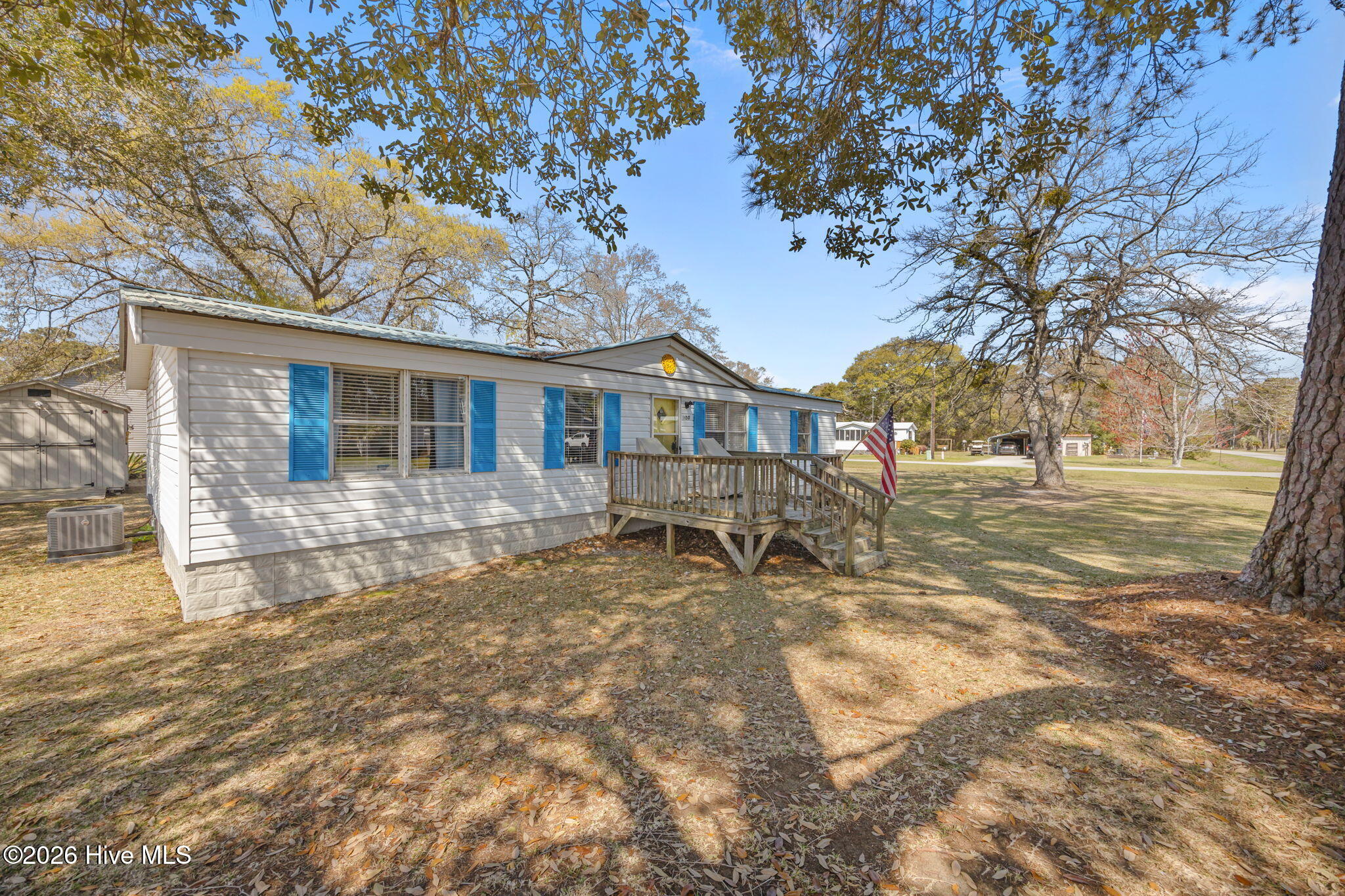 100564054 | Photo 34