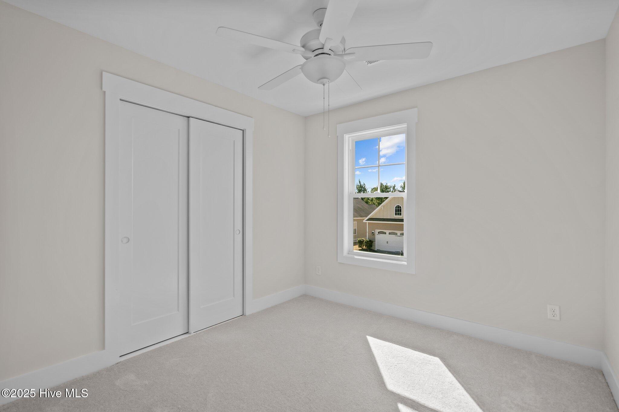 100556571 | Photo 31