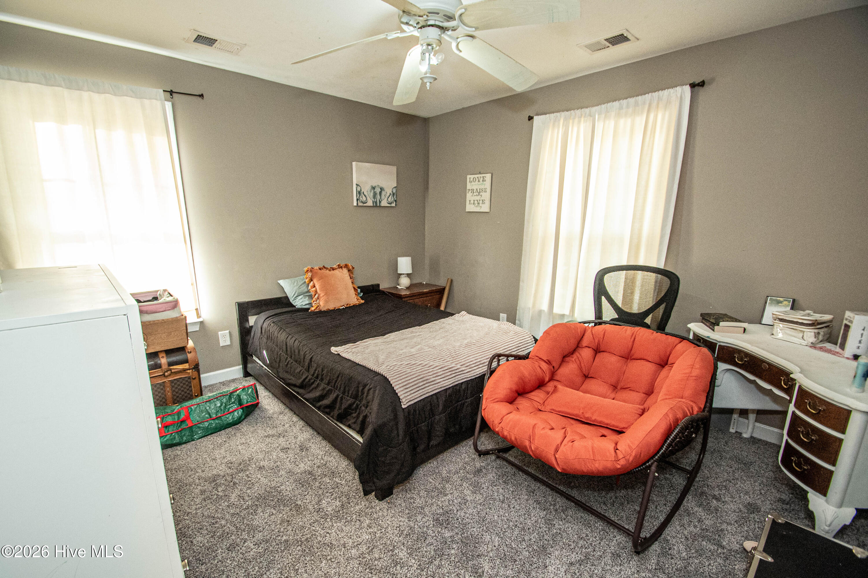 100553026 | Photo 59