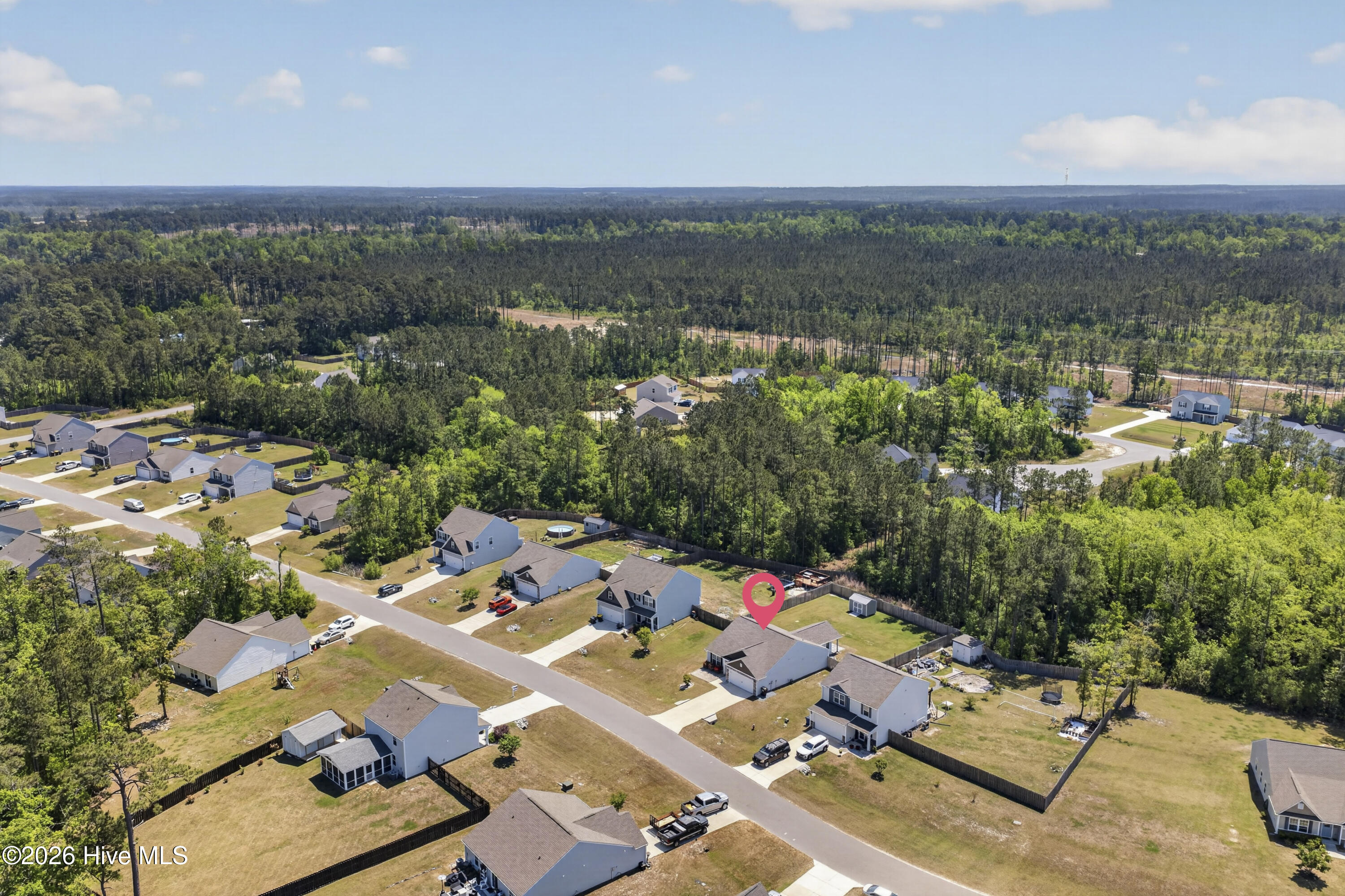 100570076 | Photo 46