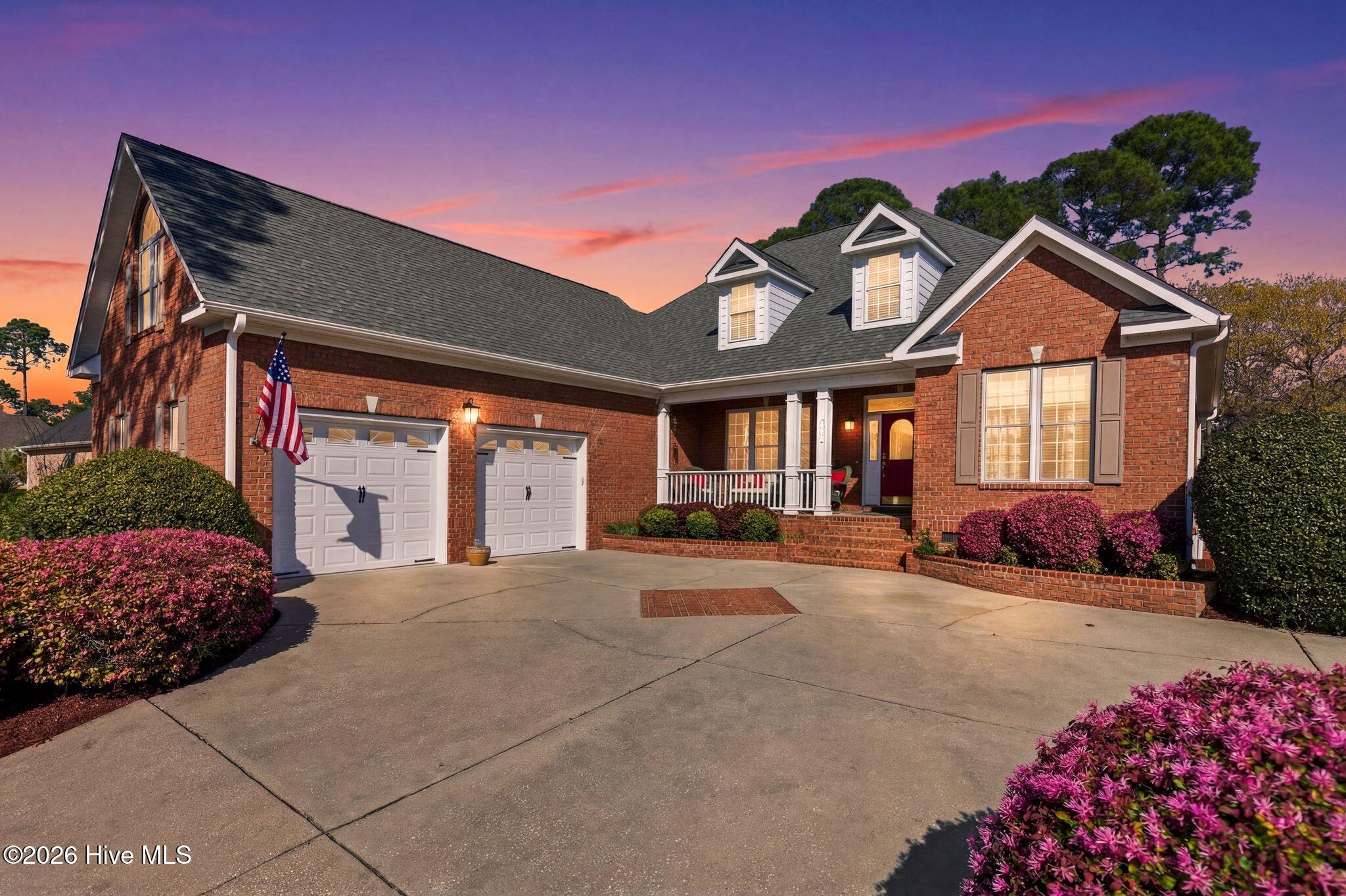 100564918 | Photo 87