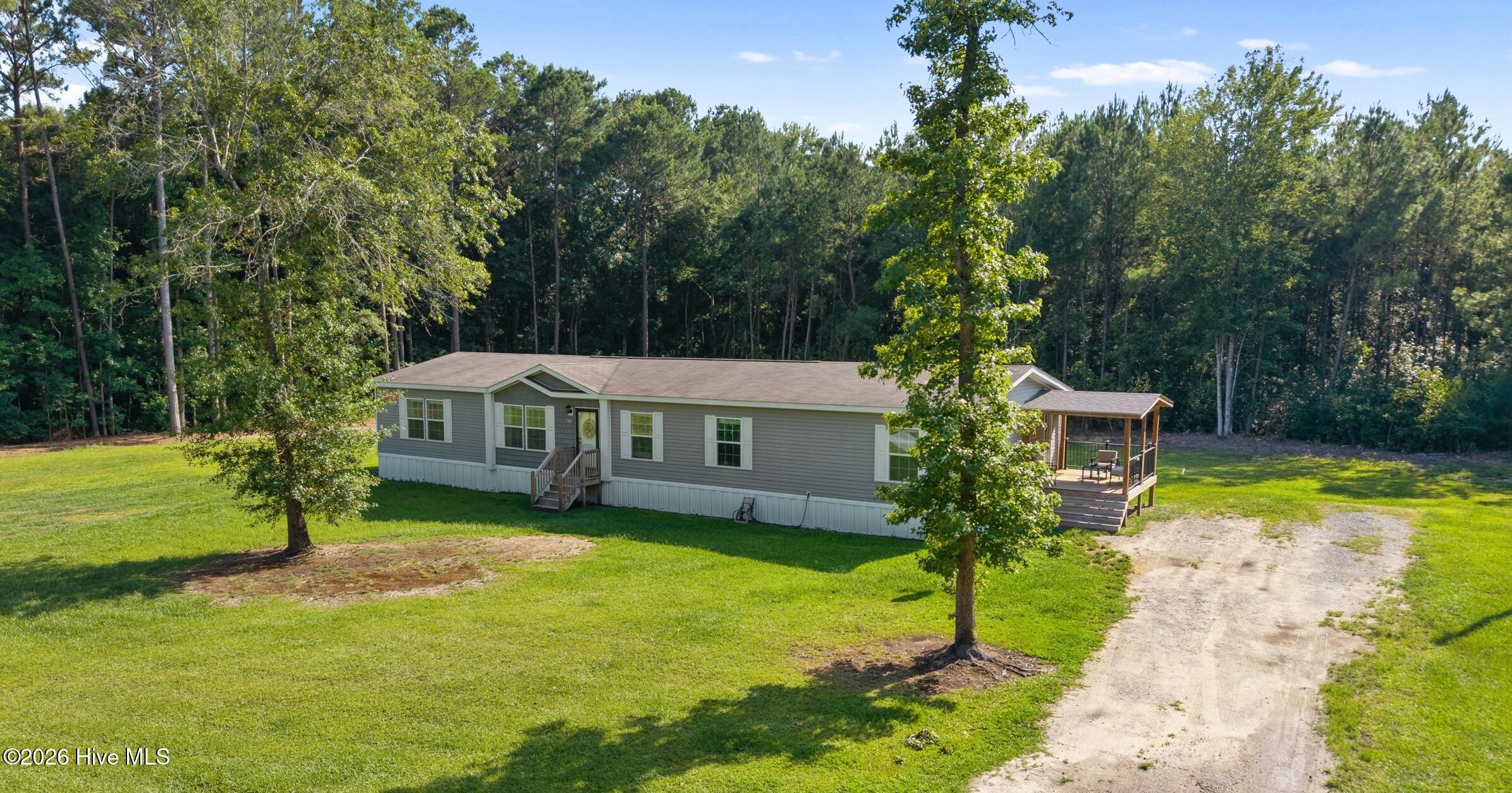 Homes for sale in Rose Hill, NC | 4324 Us 117, Rose Hill, NC 28458 | MLS# 100588230