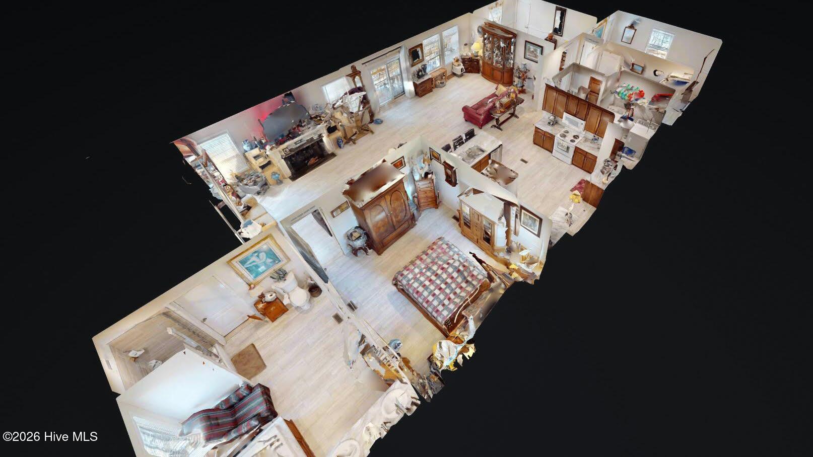 100567177 | Photo 37