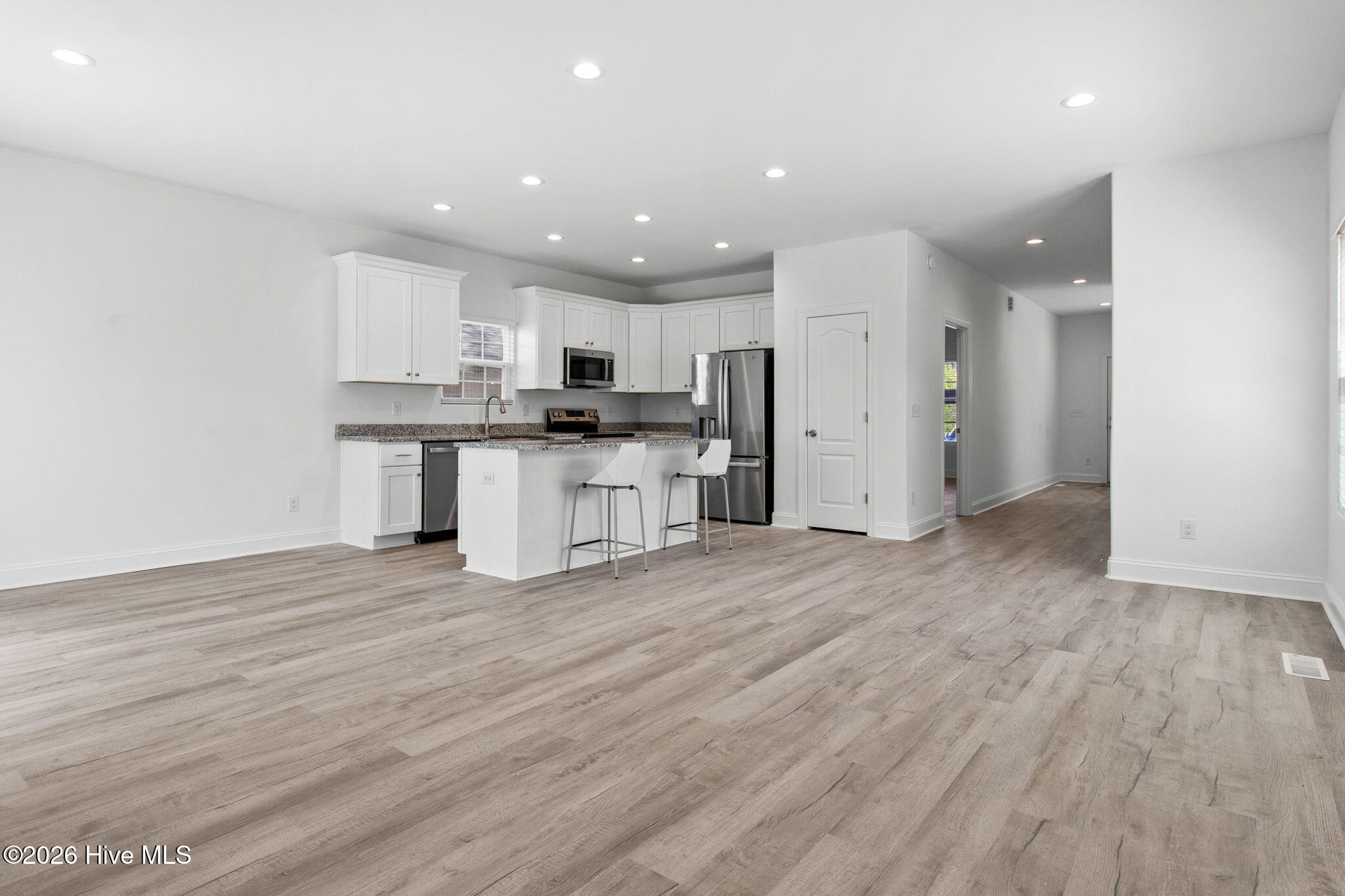 305 W Cypress Street, Elizabeth City, NC, 27909